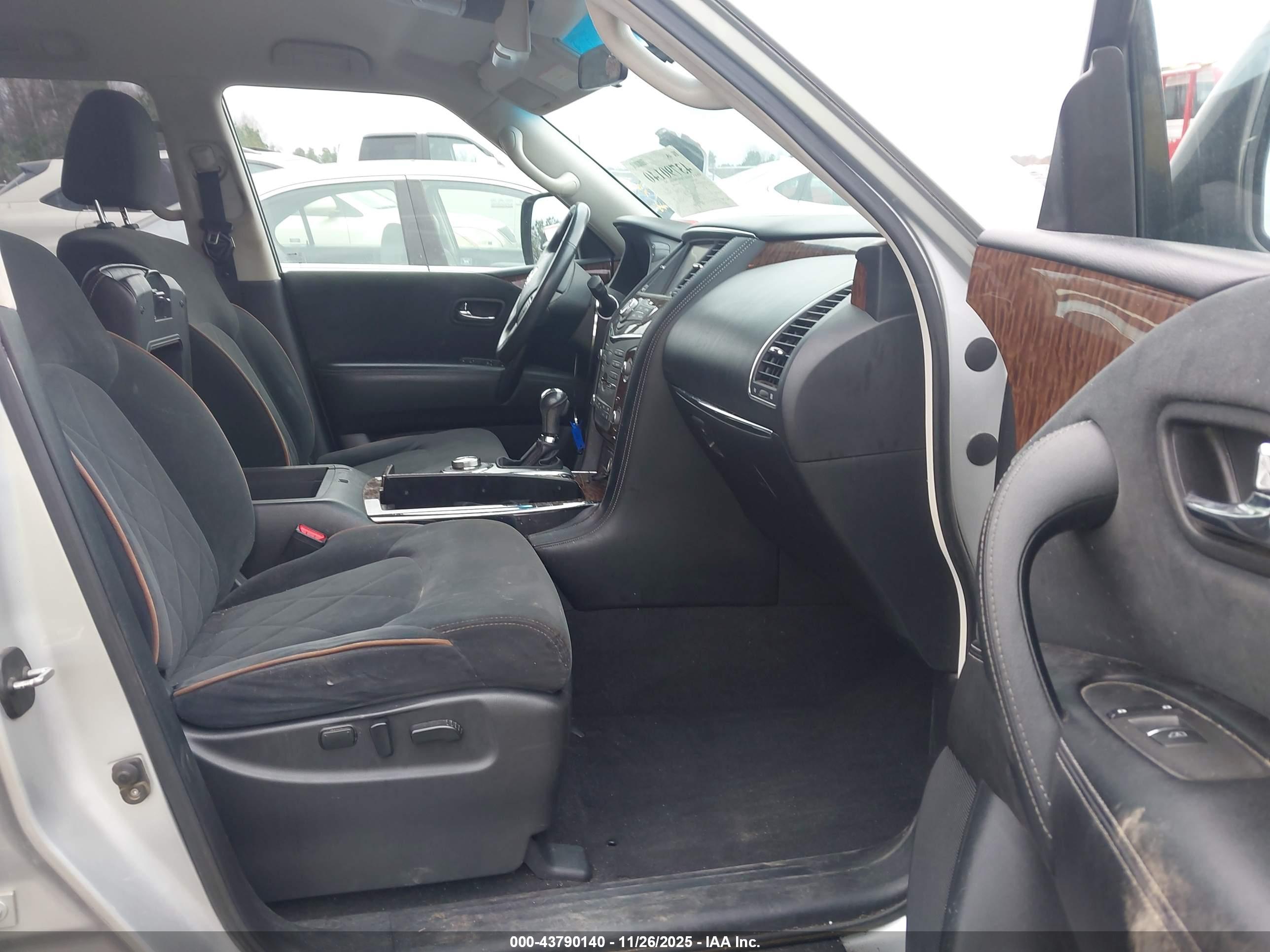 NISSAN ARMADA image 5