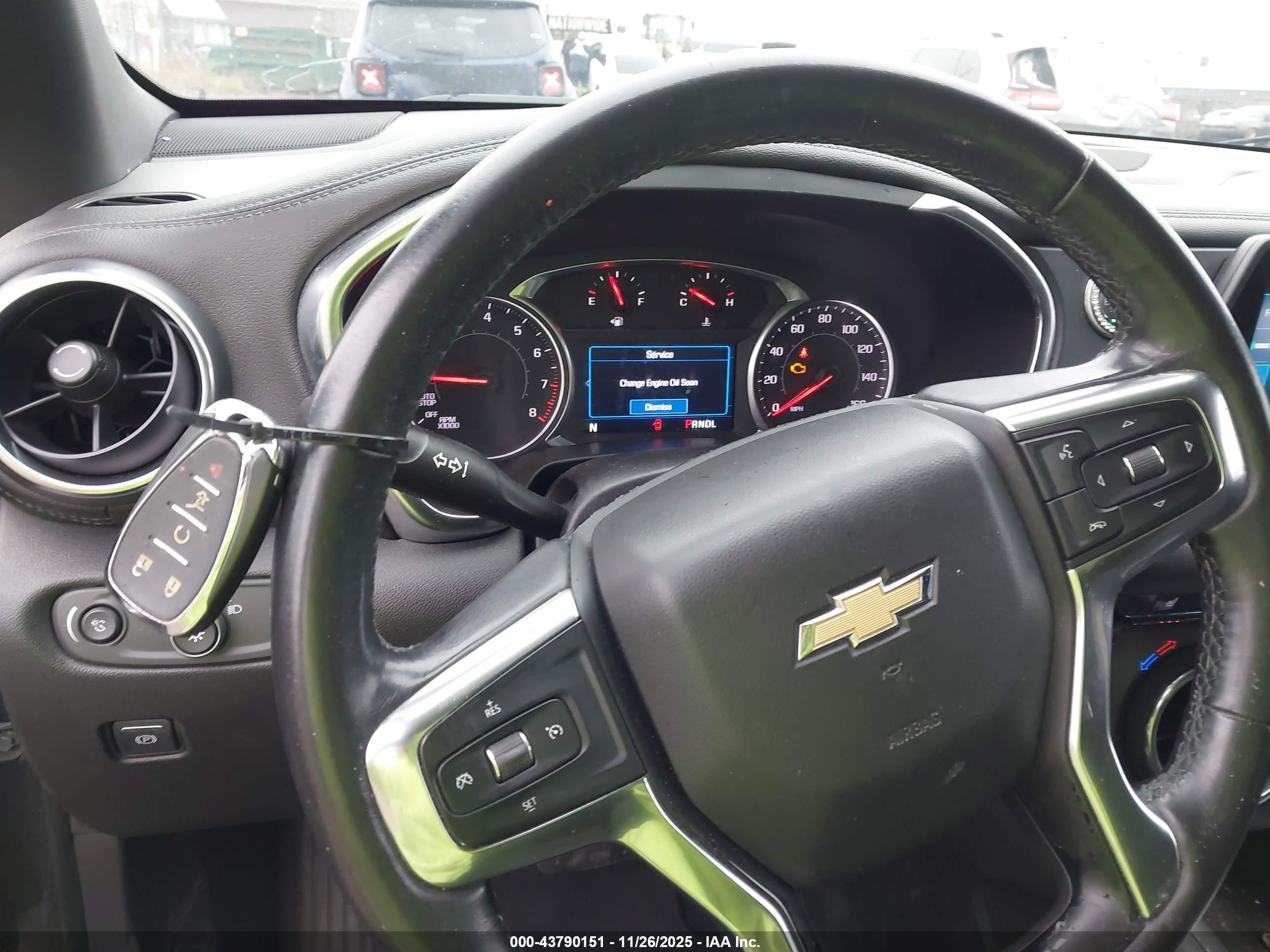CHEVROLET BLAZER image 11