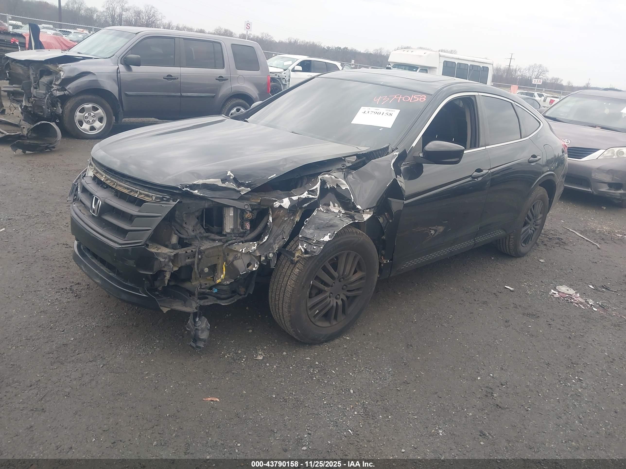 HONDA CROSSTOUR image 2