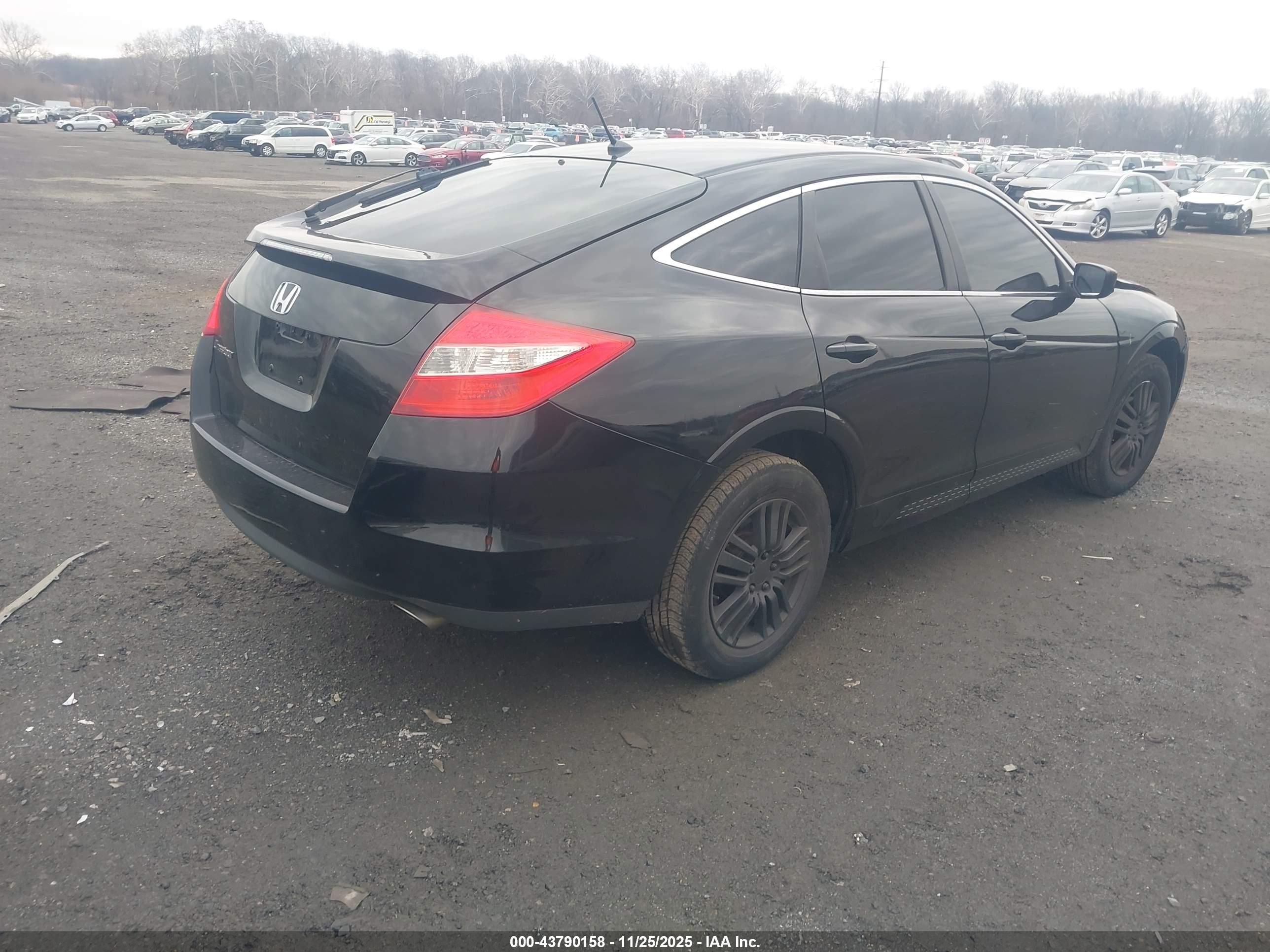 HONDA CROSSTOUR image 4