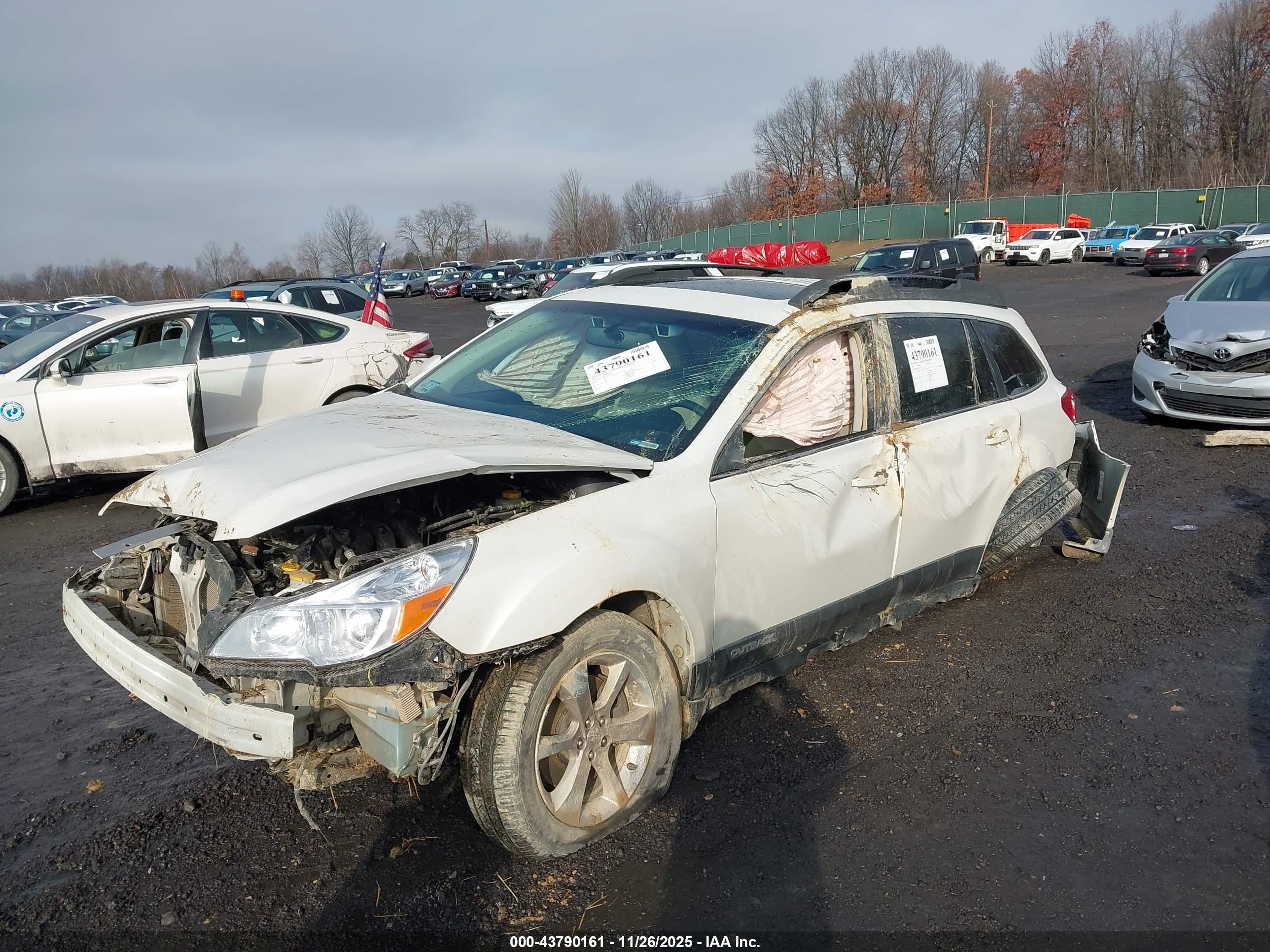 SUBARU OUTBACK image 6