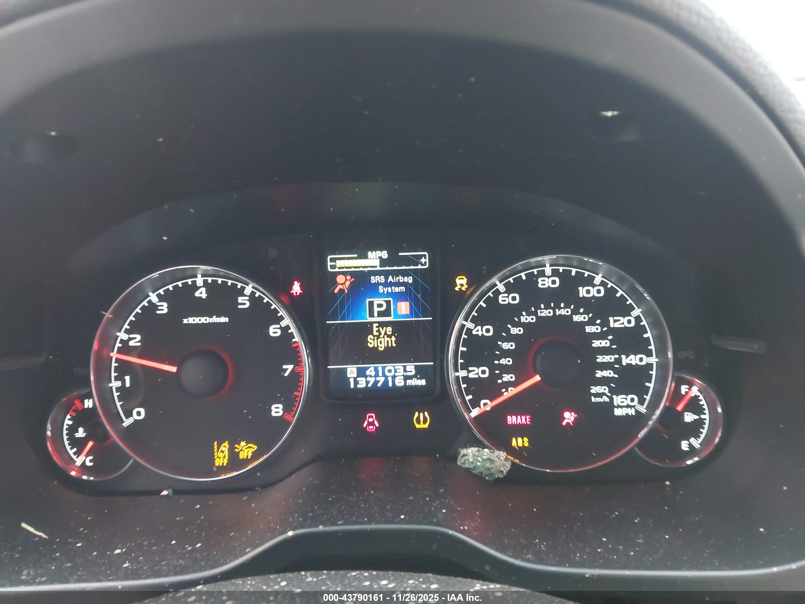 SUBARU OUTBACK image 7