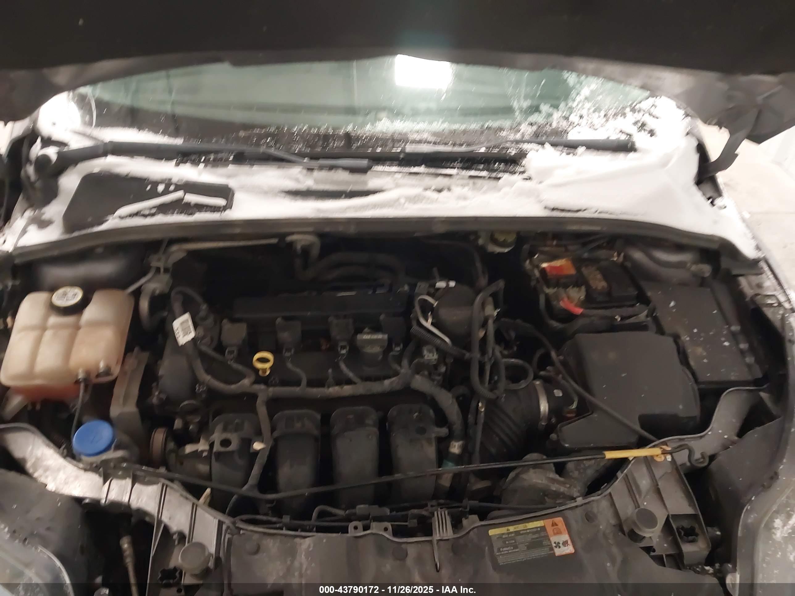 FORD FOCUS image 10