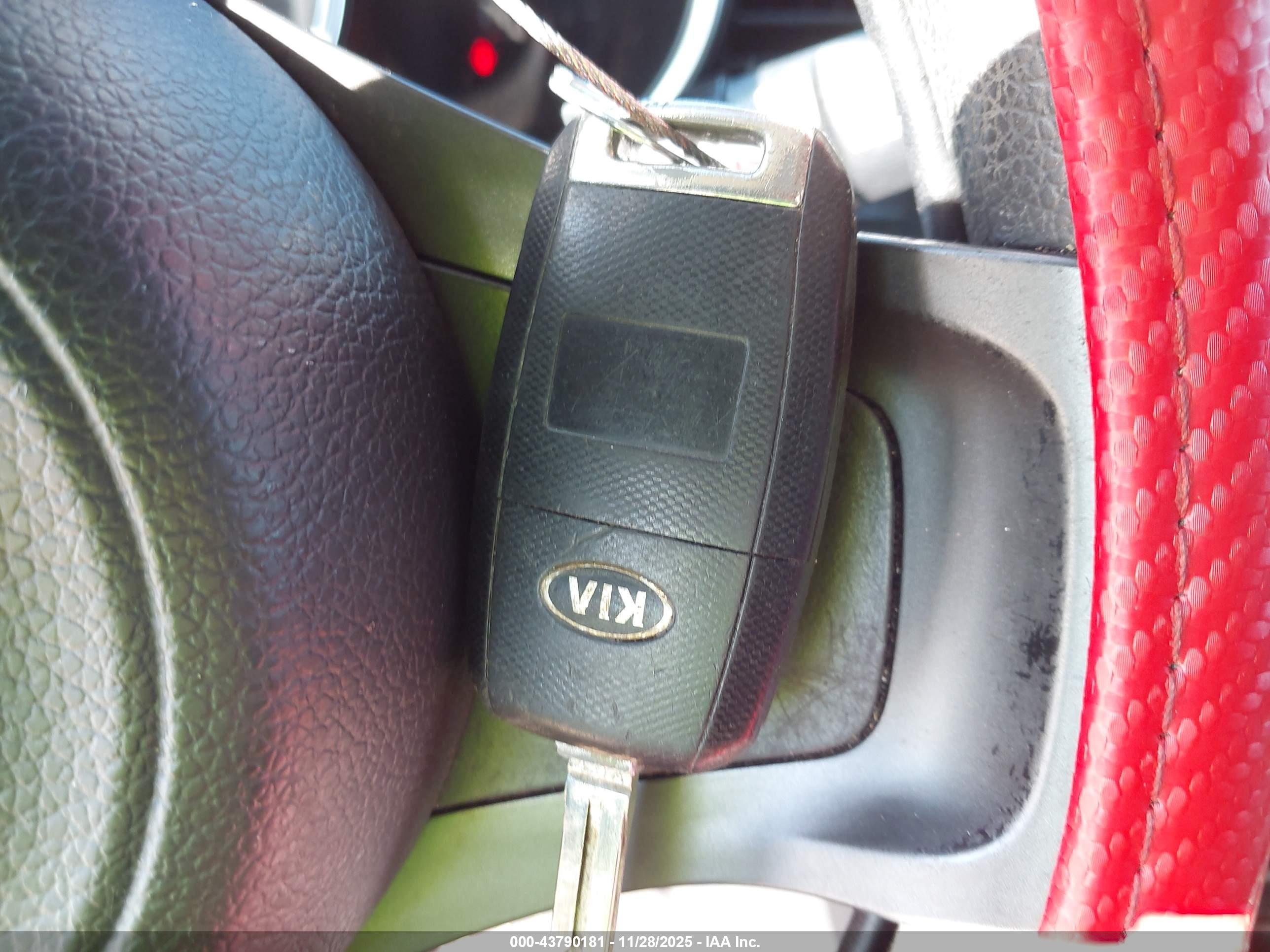KIA OPTIMA image 11