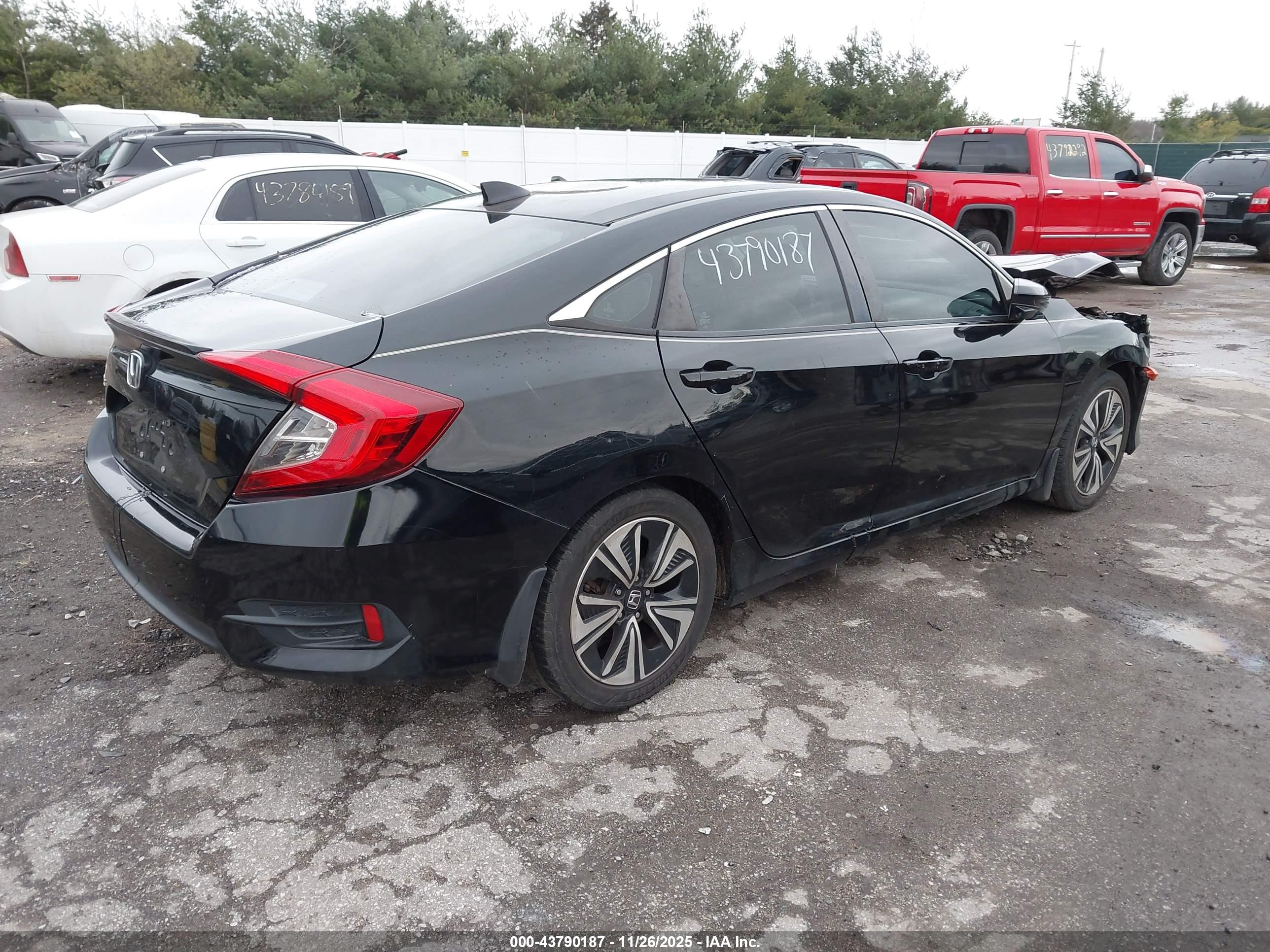 HONDA CIVIC image 4