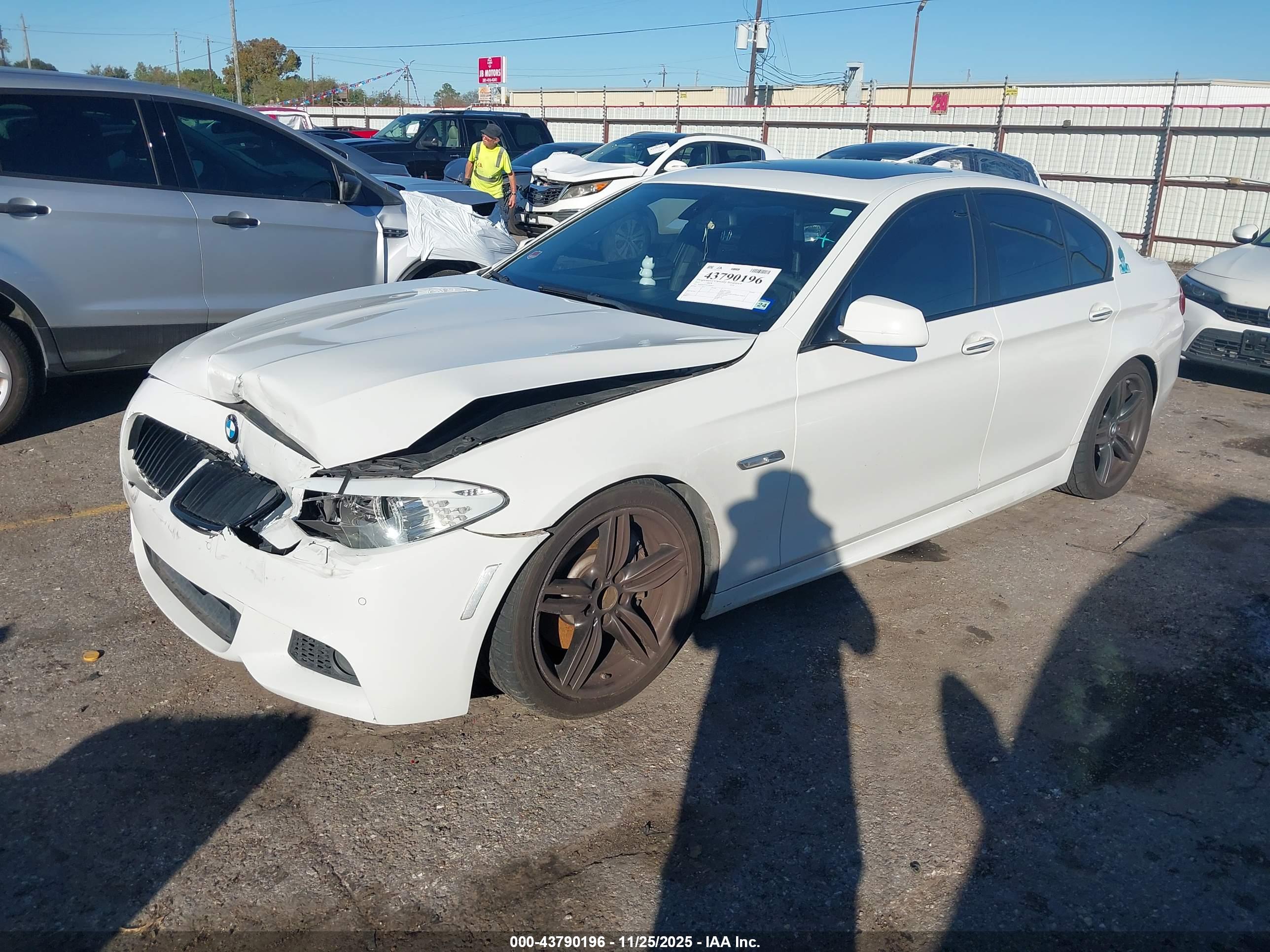 BMW 535I image 2