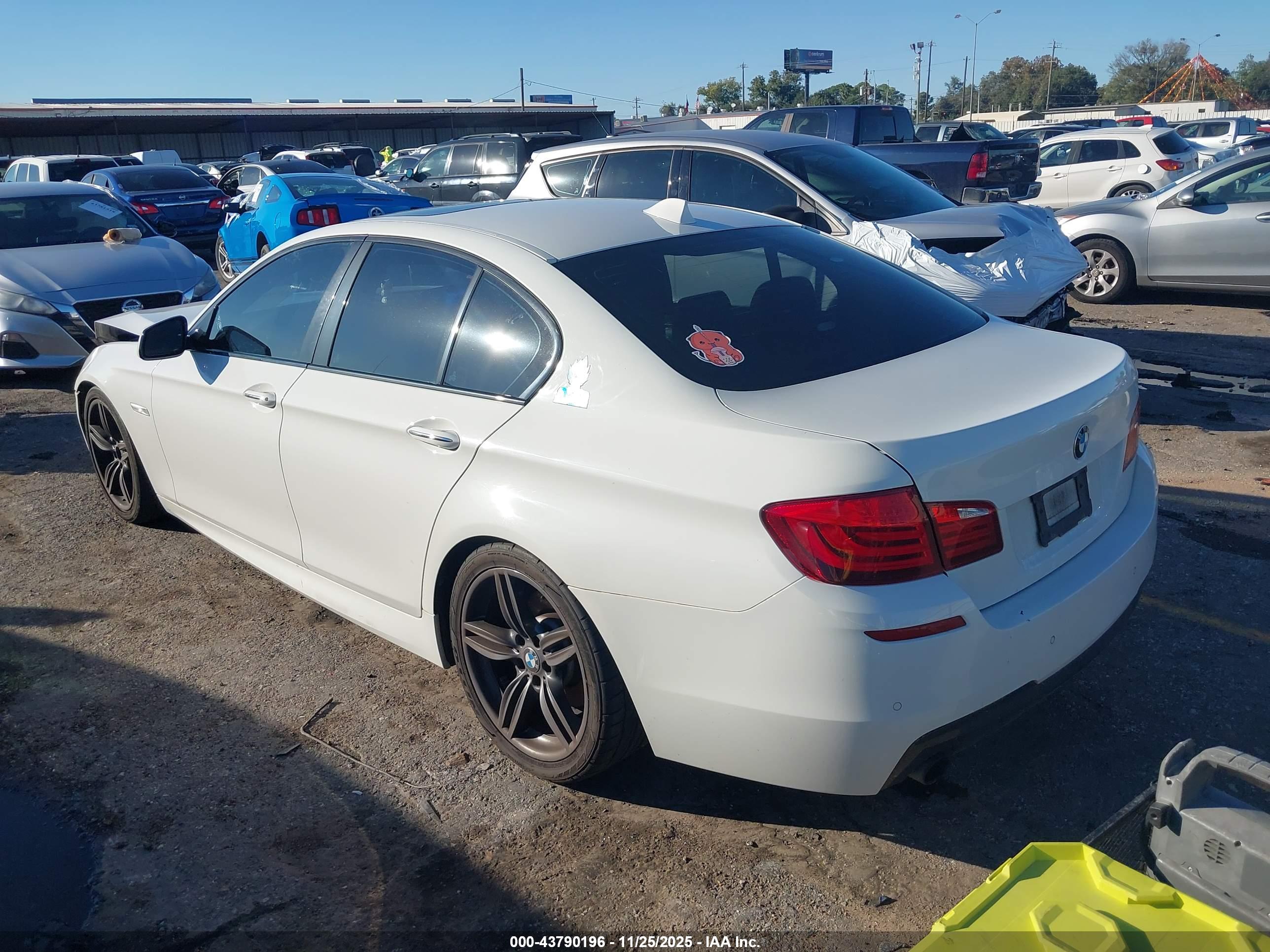 BMW 535I image 3