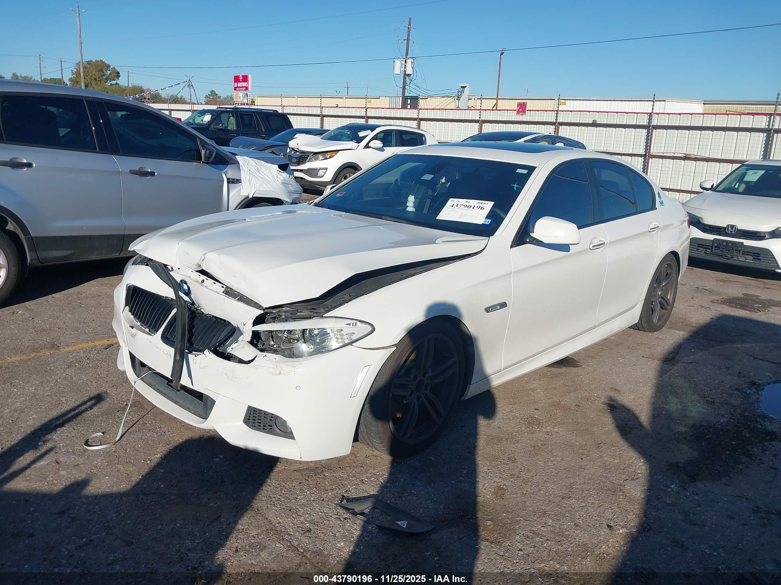 BMW 535I image 6
