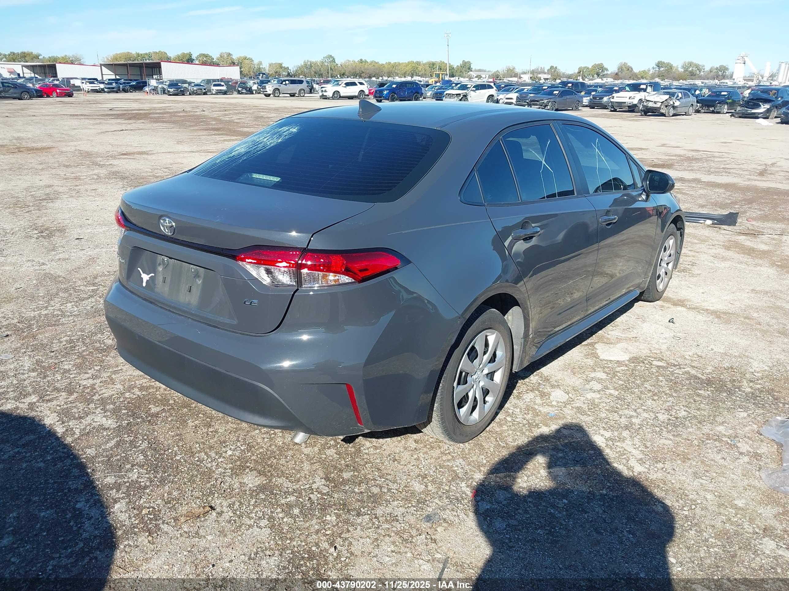 TOYOTA COROLLA image 4