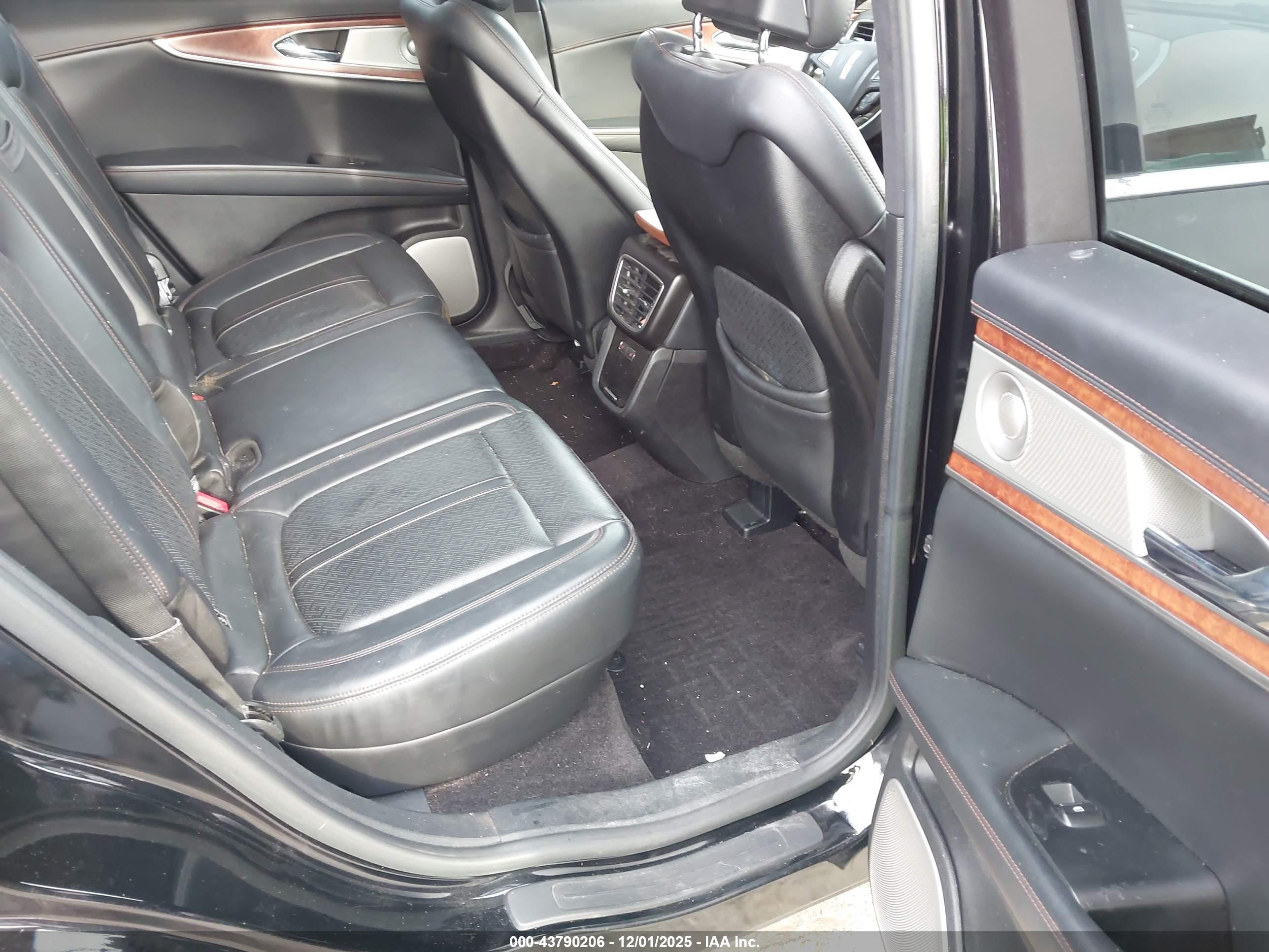 LINCOLN MKX image 8