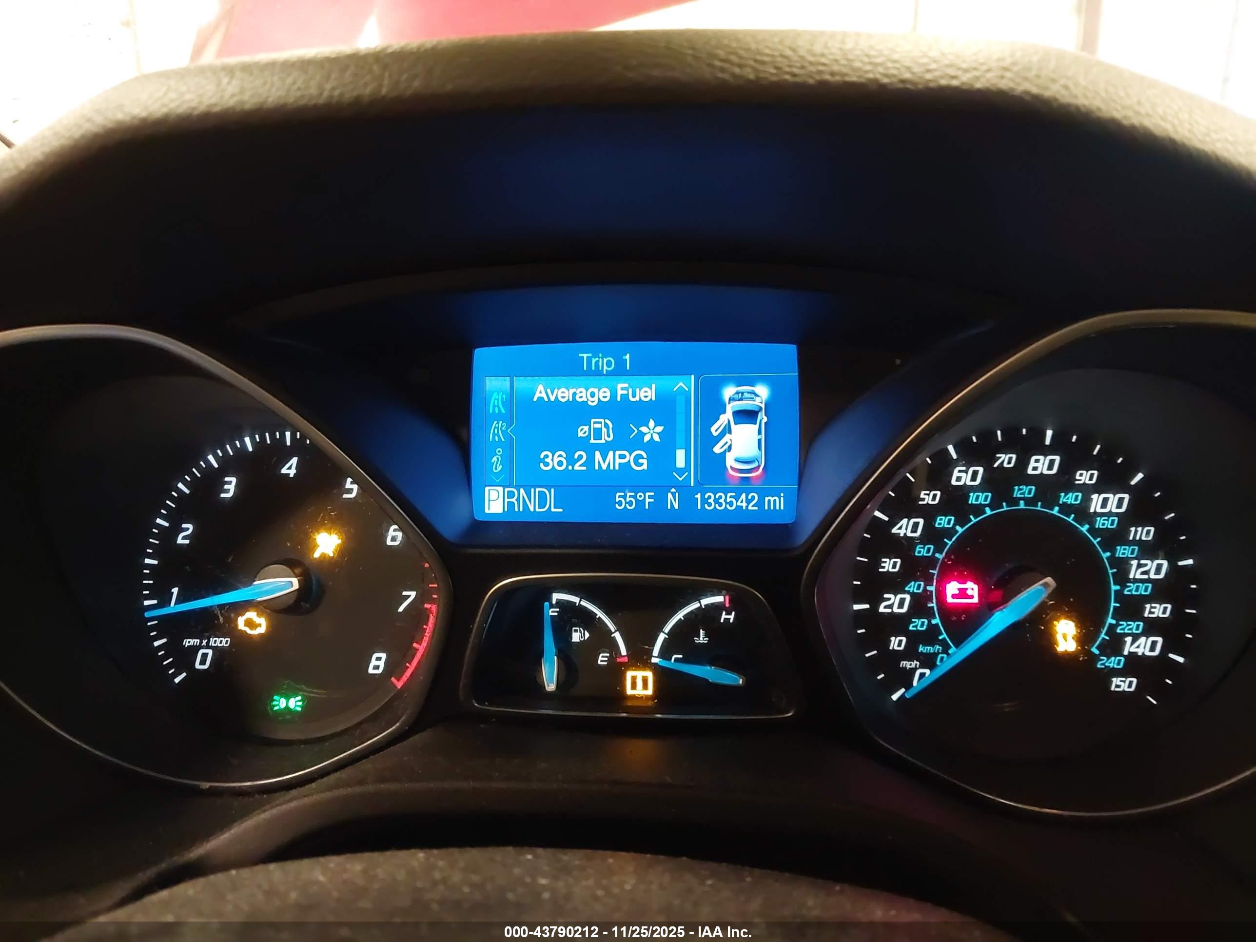 FORD FOCUS image 7
