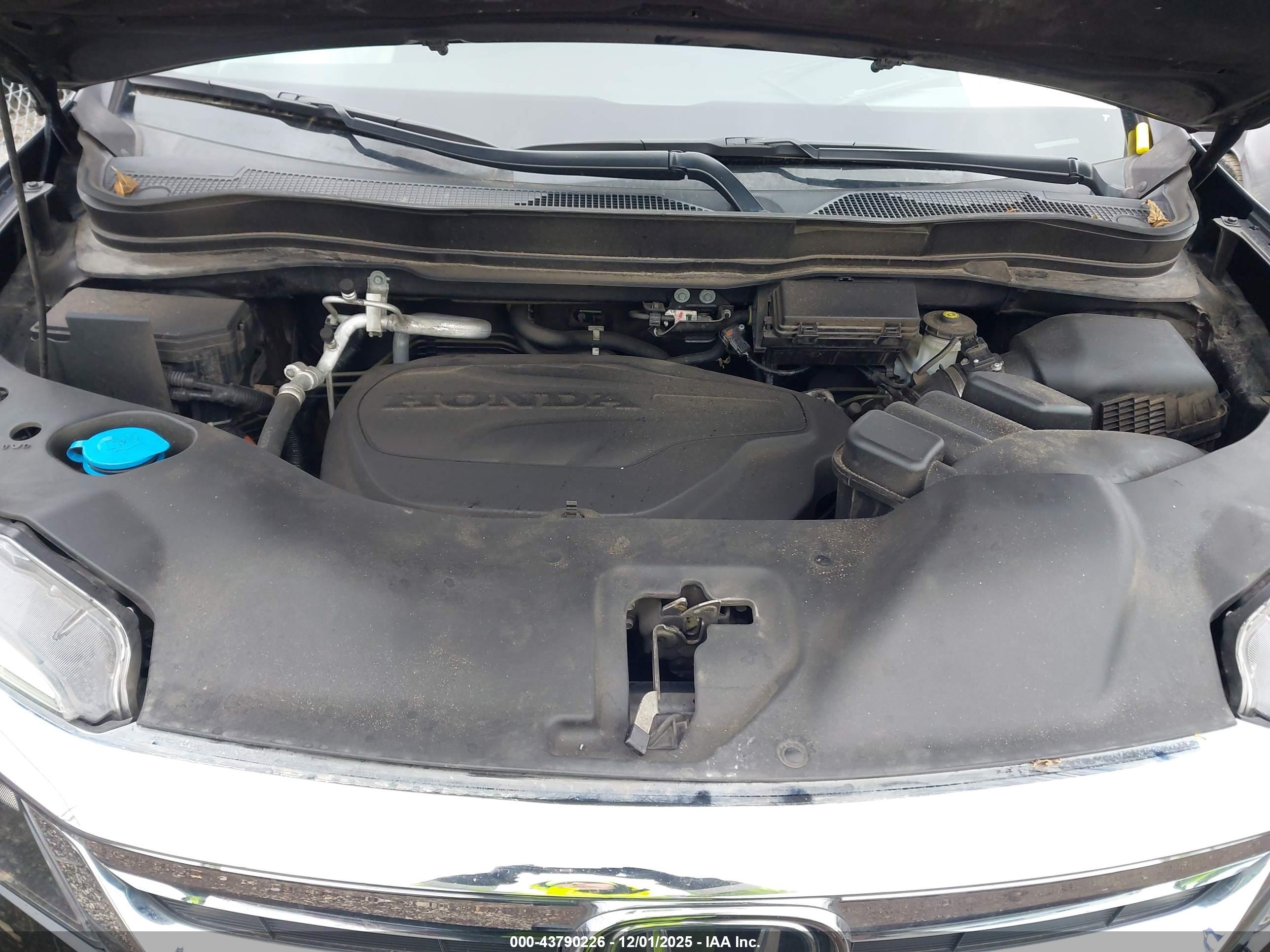 HONDA PILOT image 10