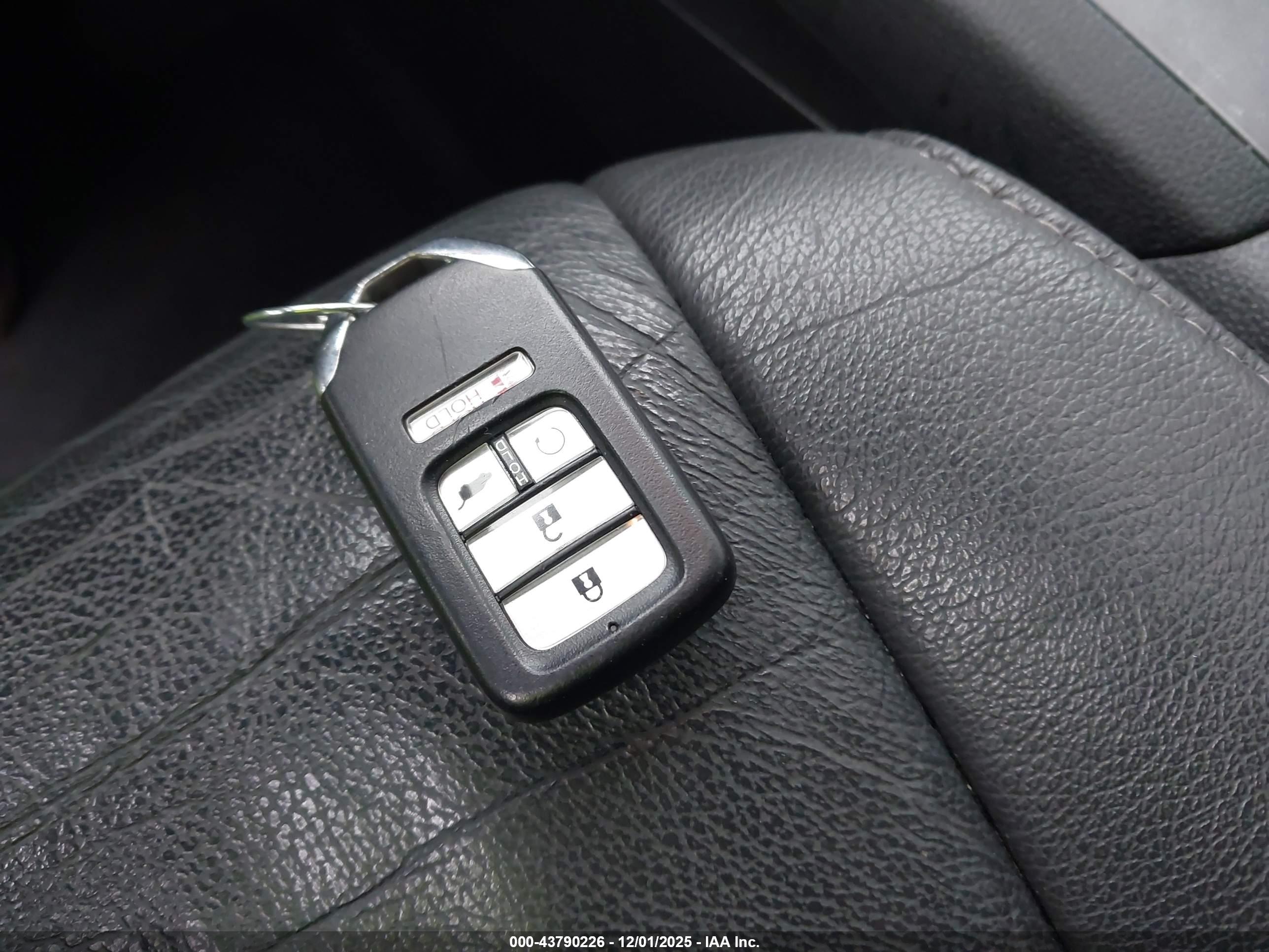 HONDA PILOT image 11