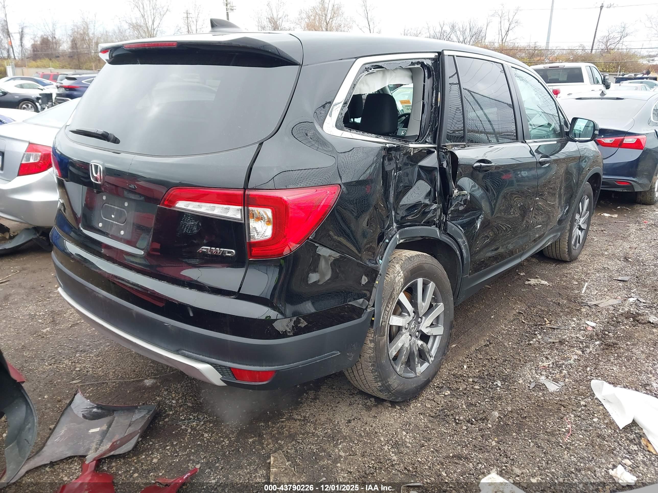 HONDA PILOT image 4