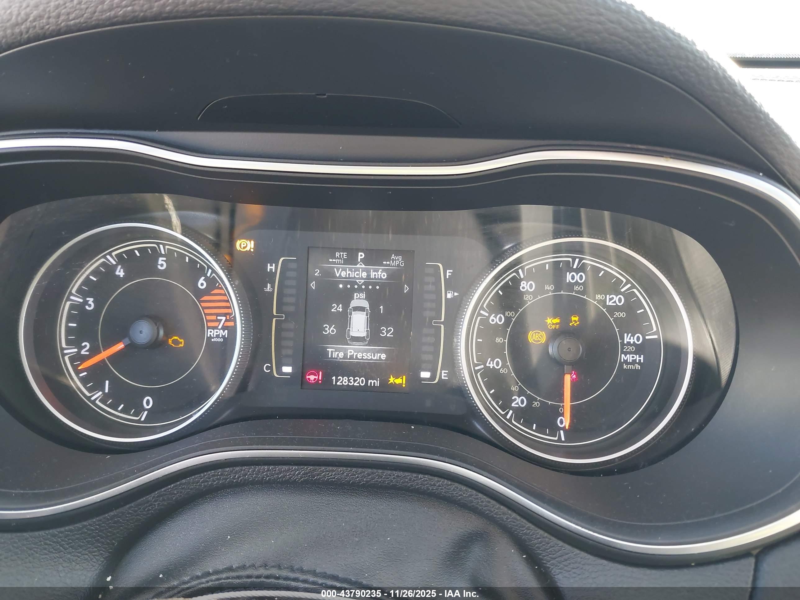 JEEP CHEROKEE image 7
