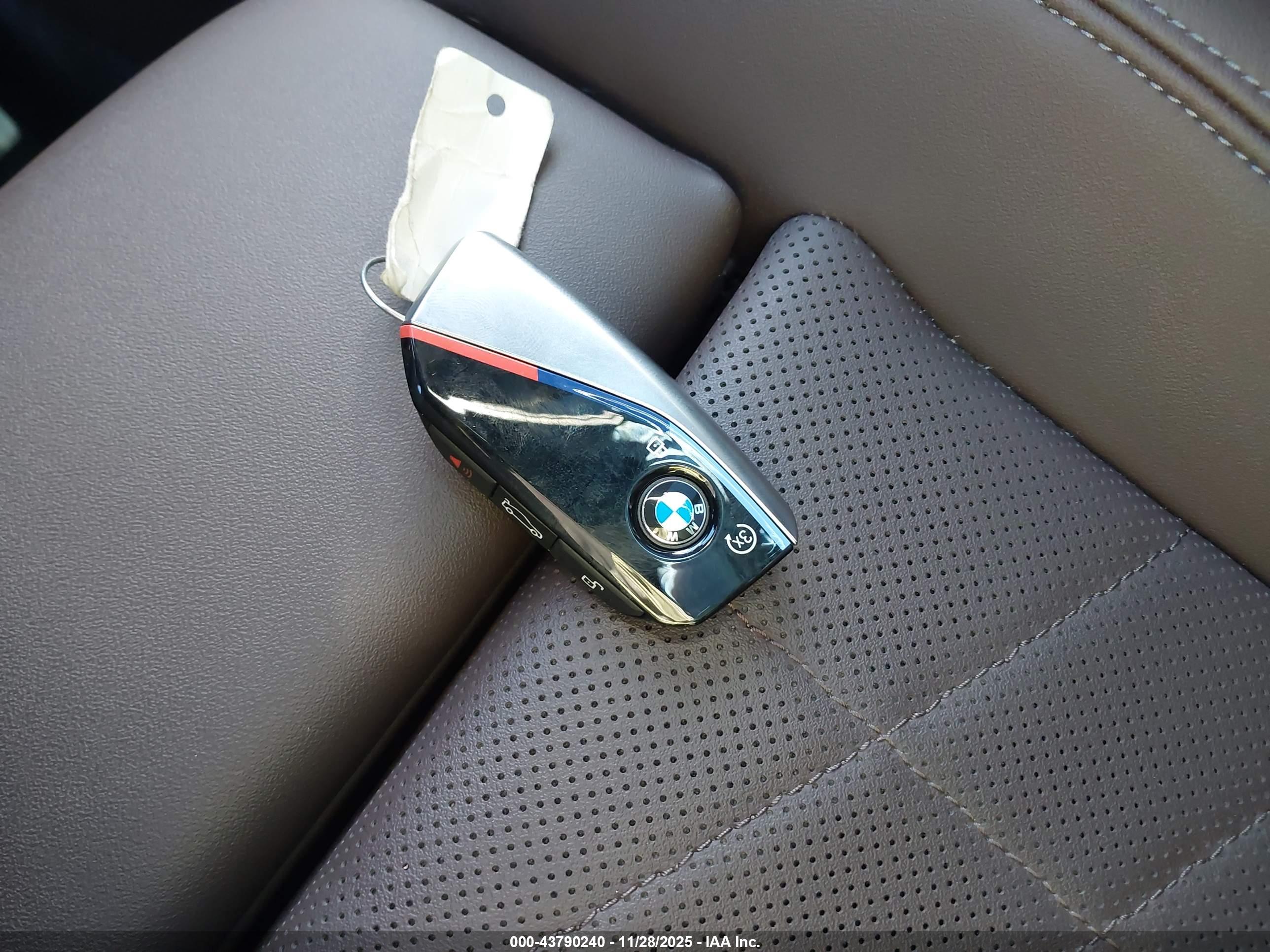 BMW X1 image 11
