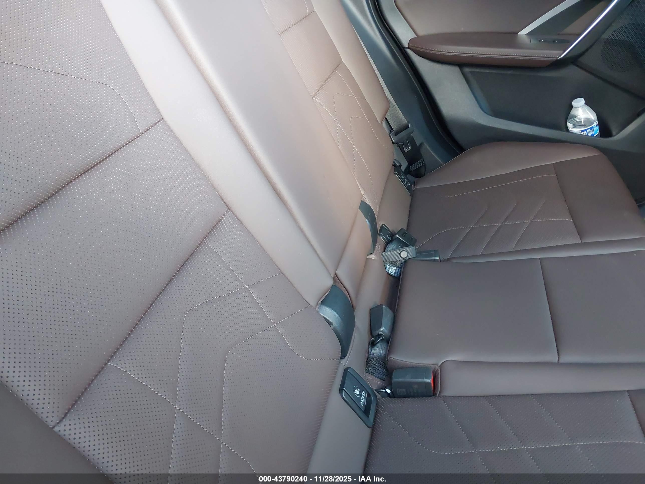 BMW X1 image 8