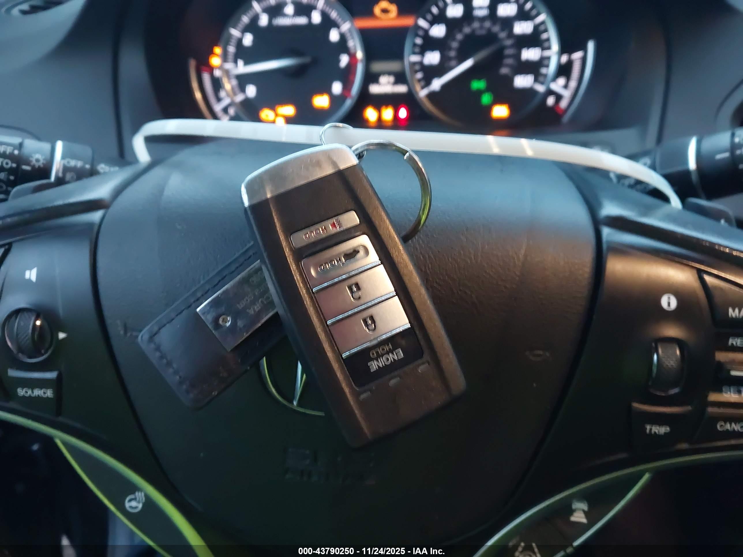 ACURA MDX image 11