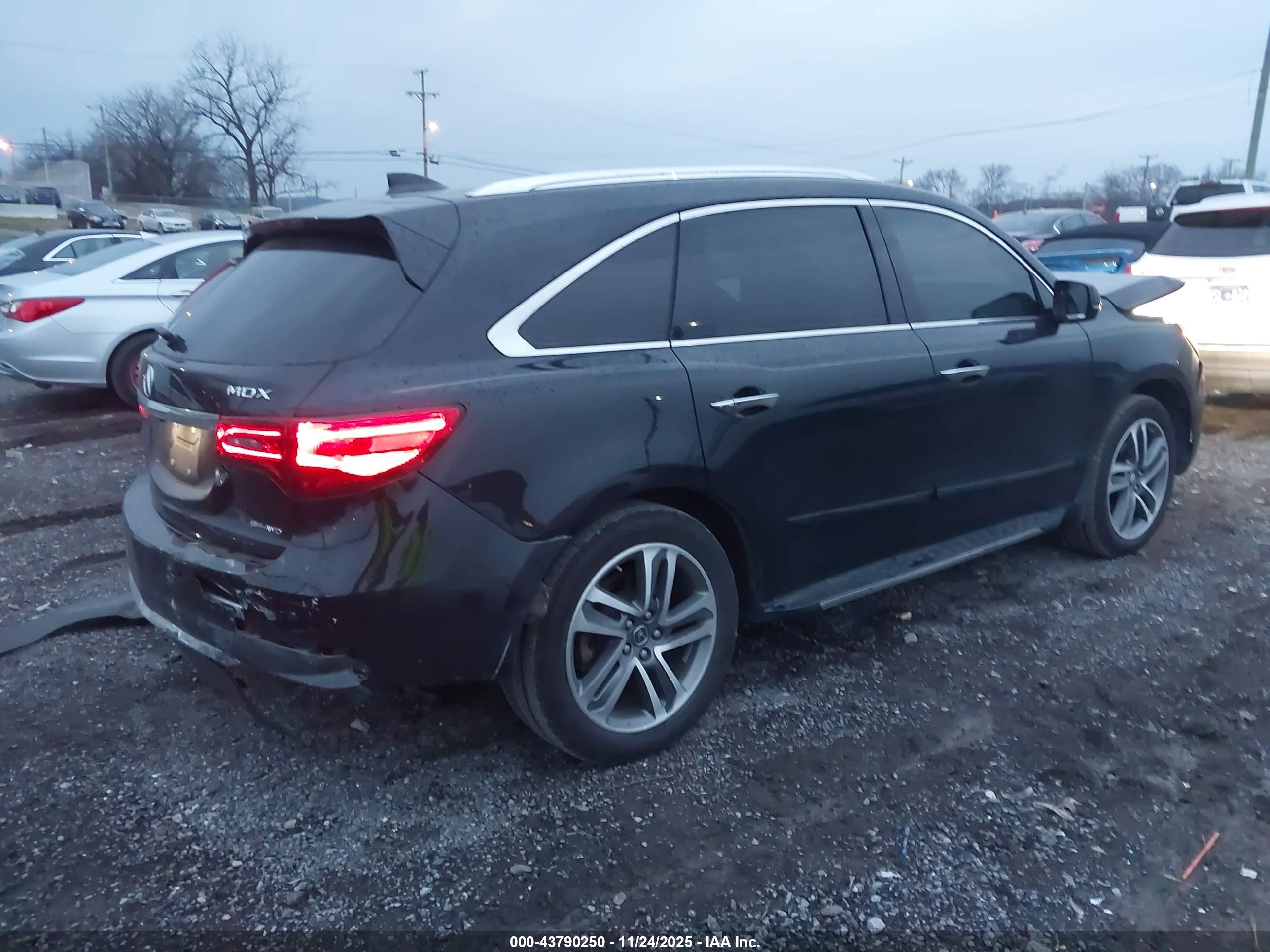 ACURA MDX image 4