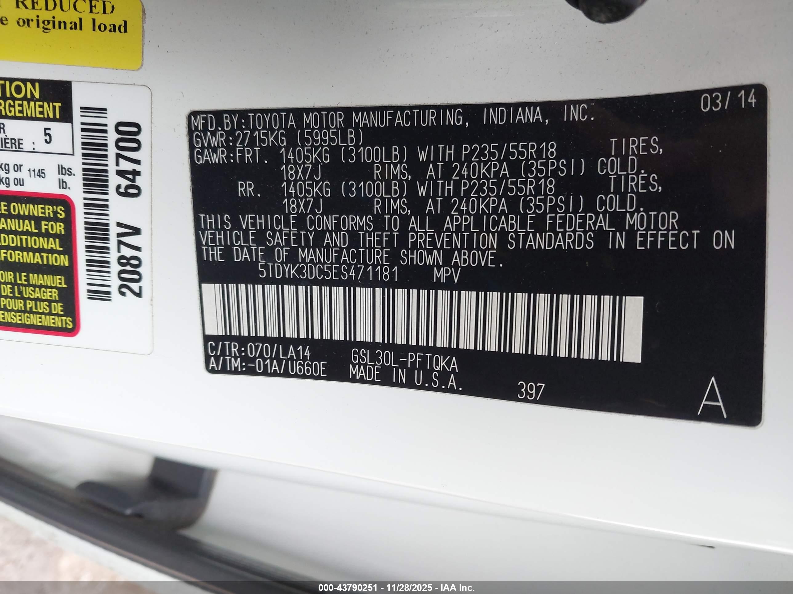 TOYOTA SIENNA image 9