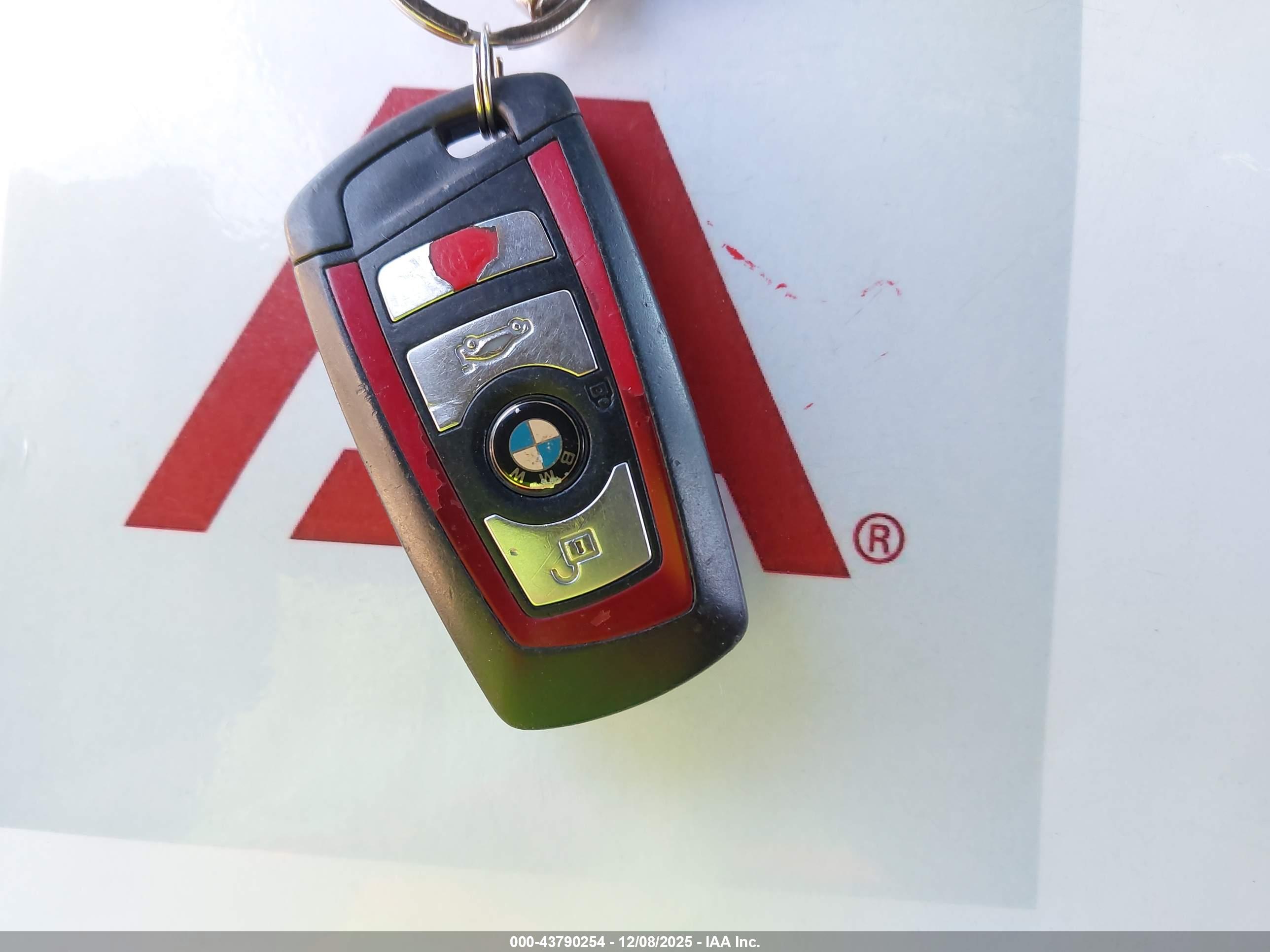 BMW 328I image 11