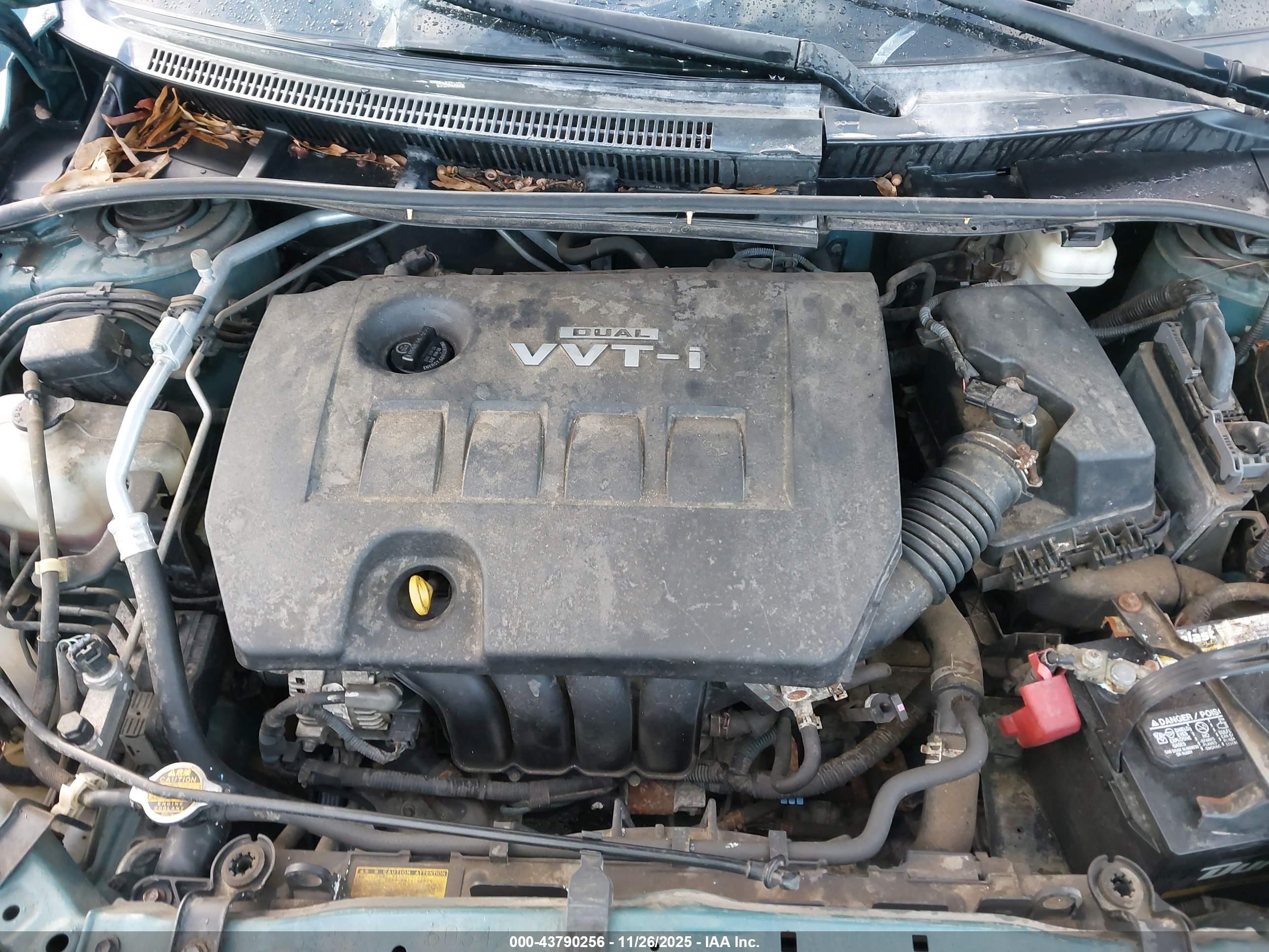 TOYOTA COROLLA image 10