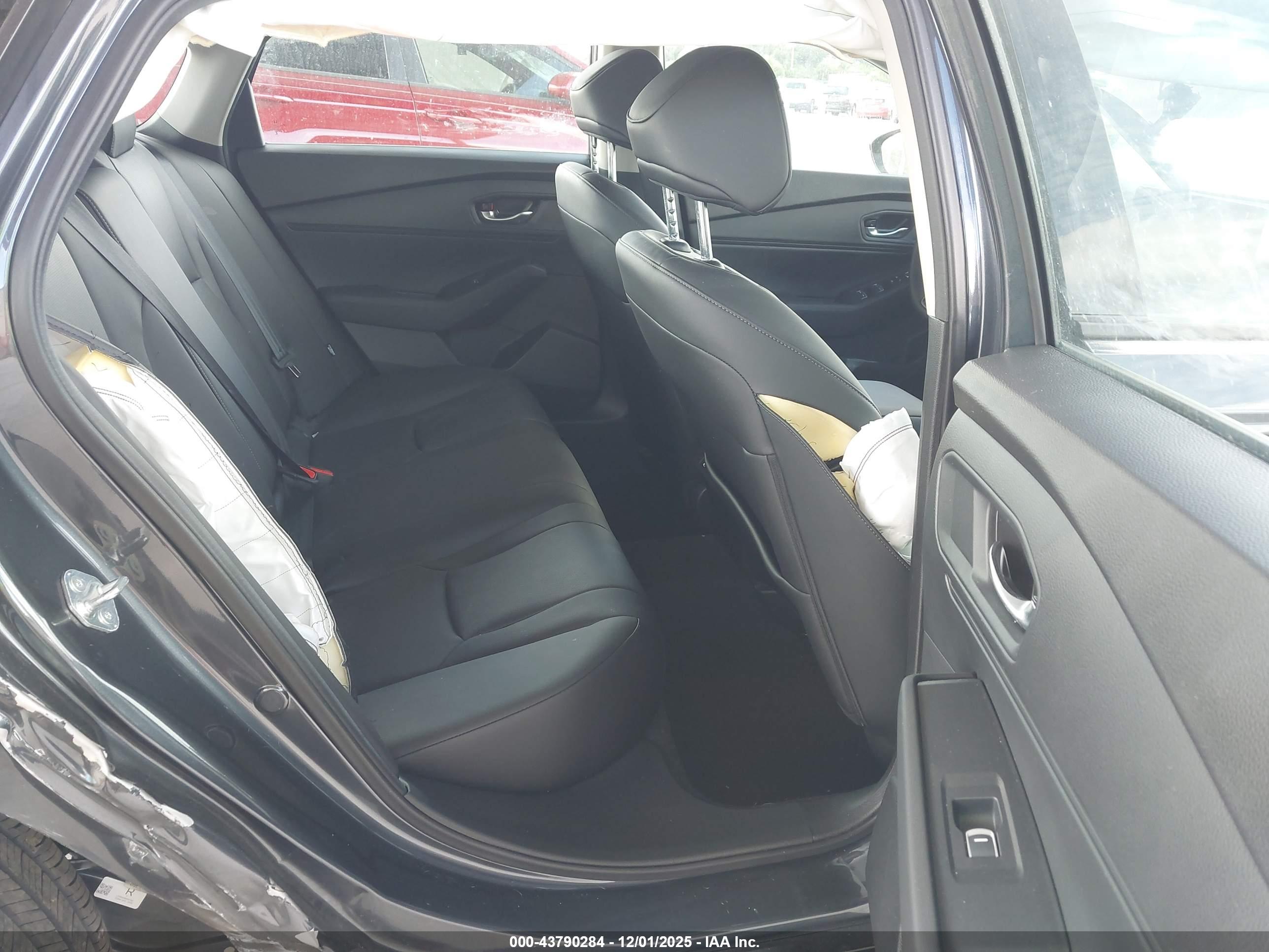 HONDA ACCORD image 8