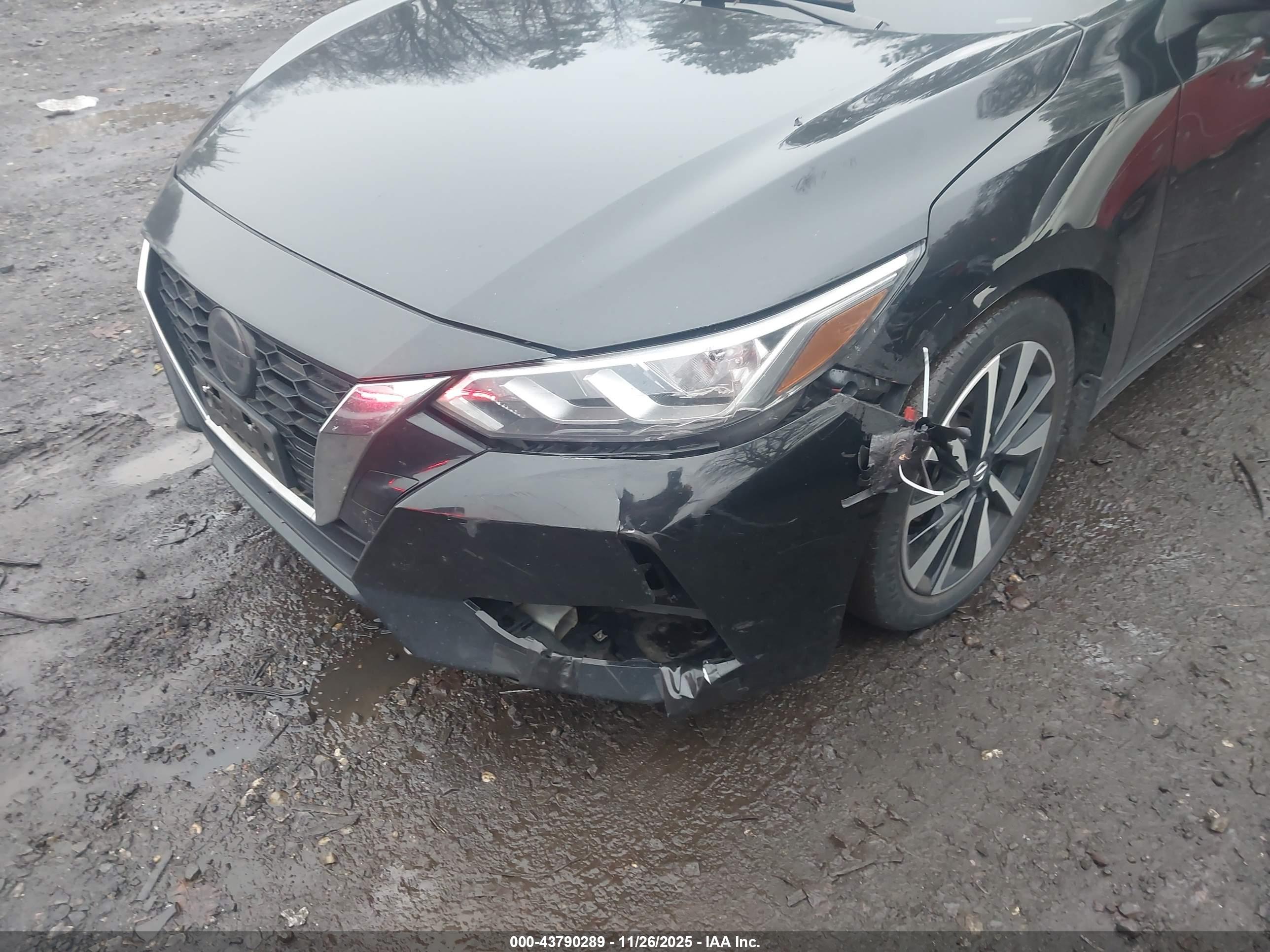 NISSAN SENTRA image 6