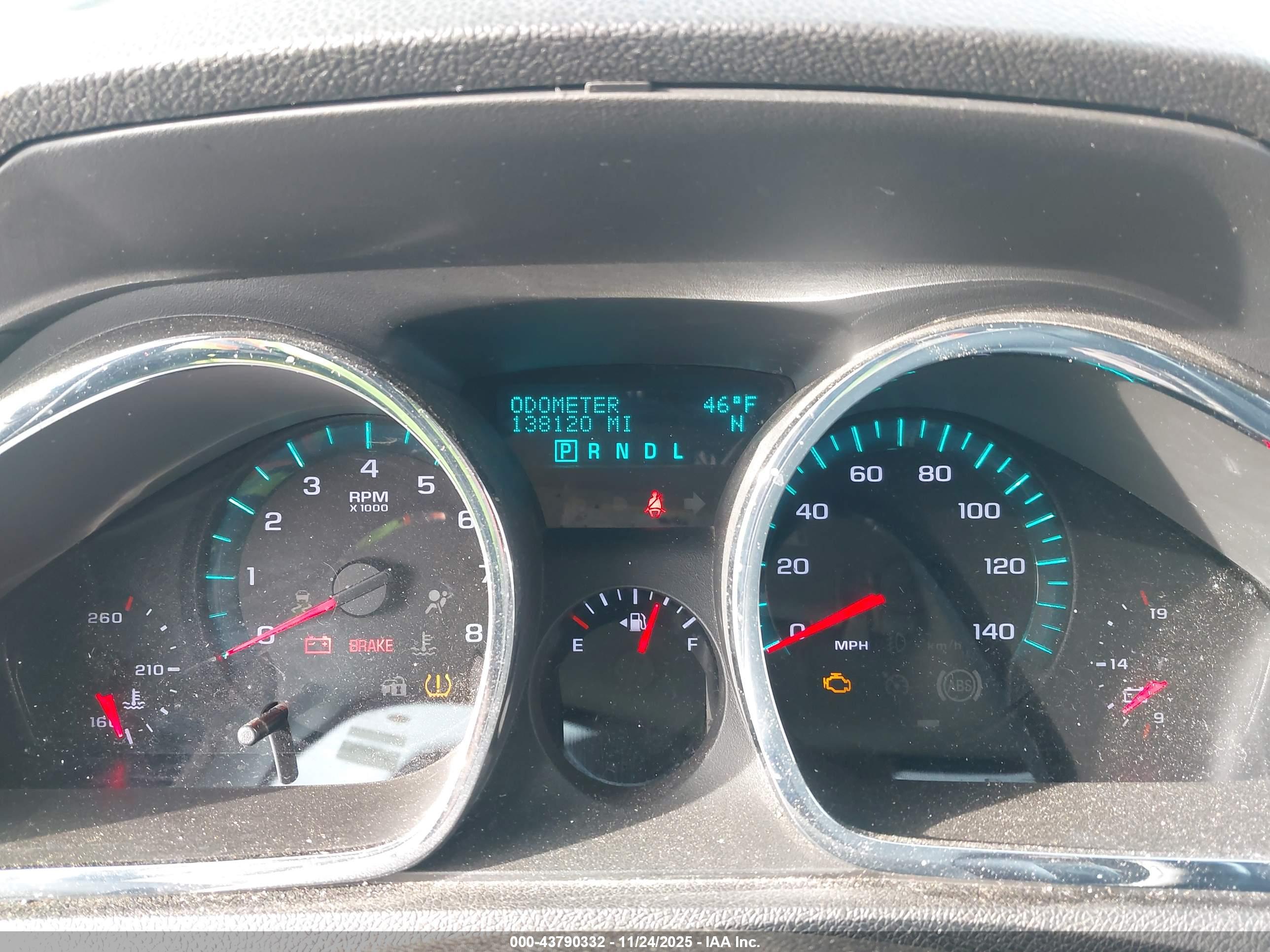 CHEVROLET TRAVERSE image 7