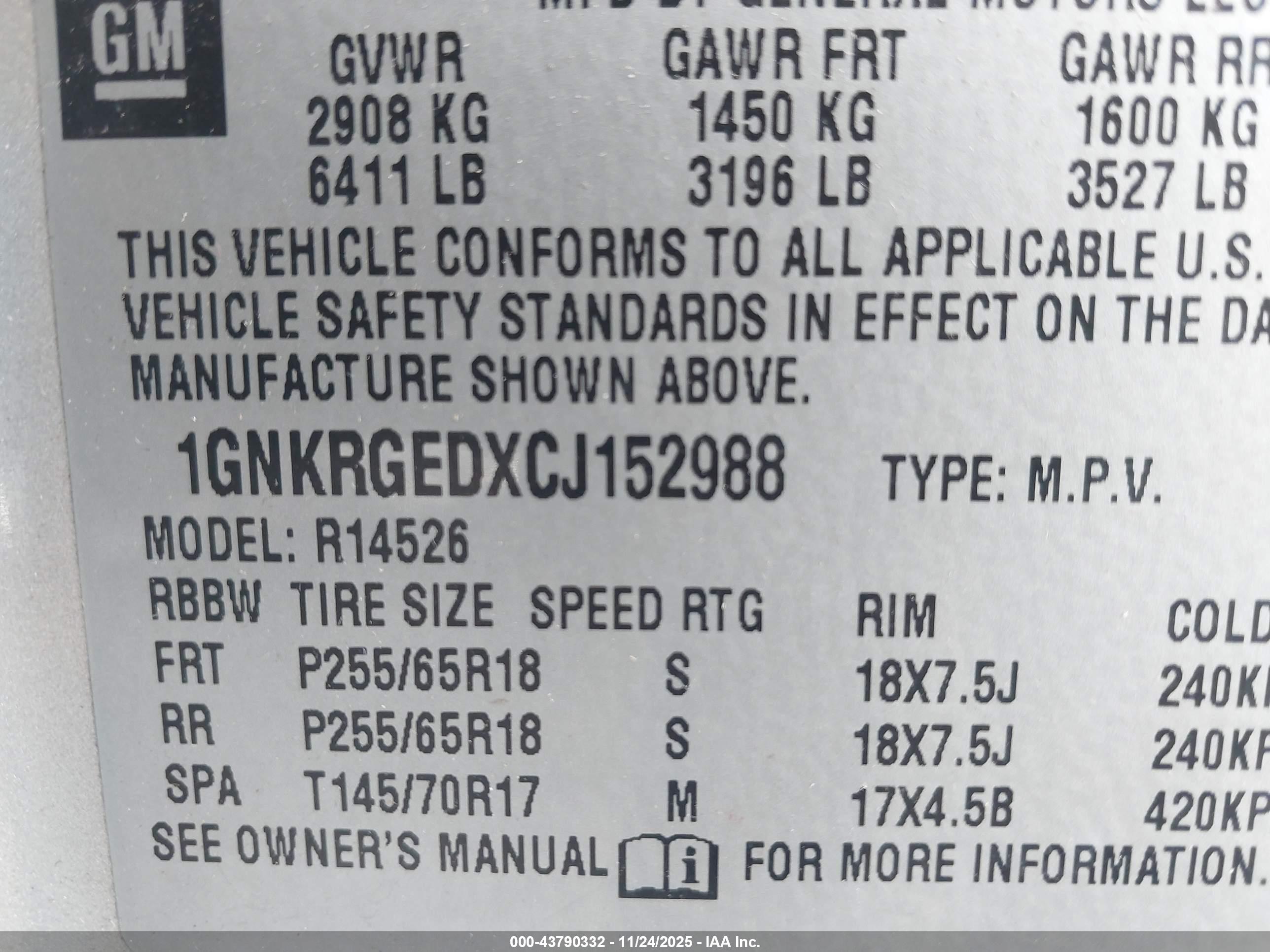 CHEVROLET TRAVERSE image 9