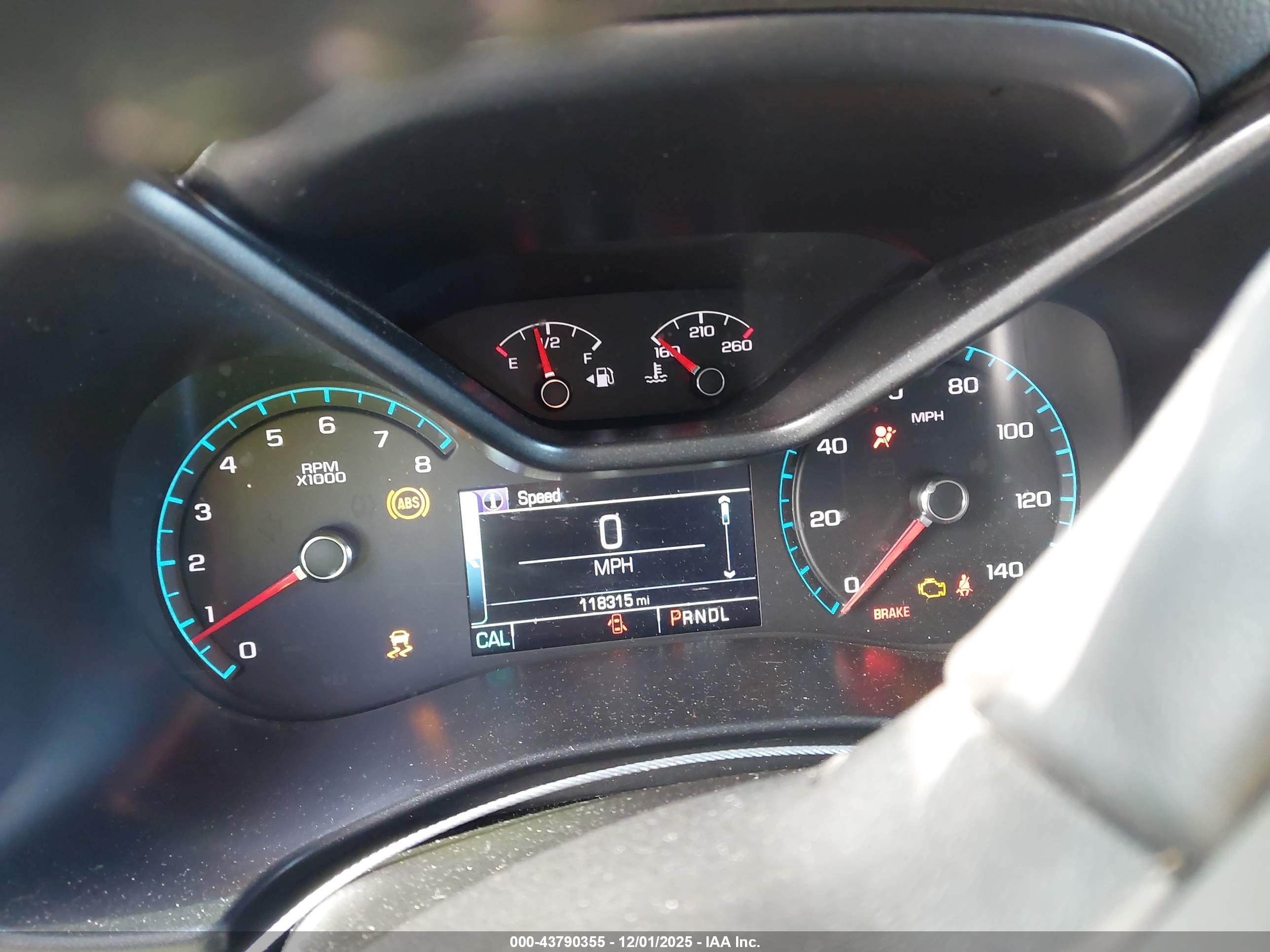 CHEVROLET COLORADO image 7