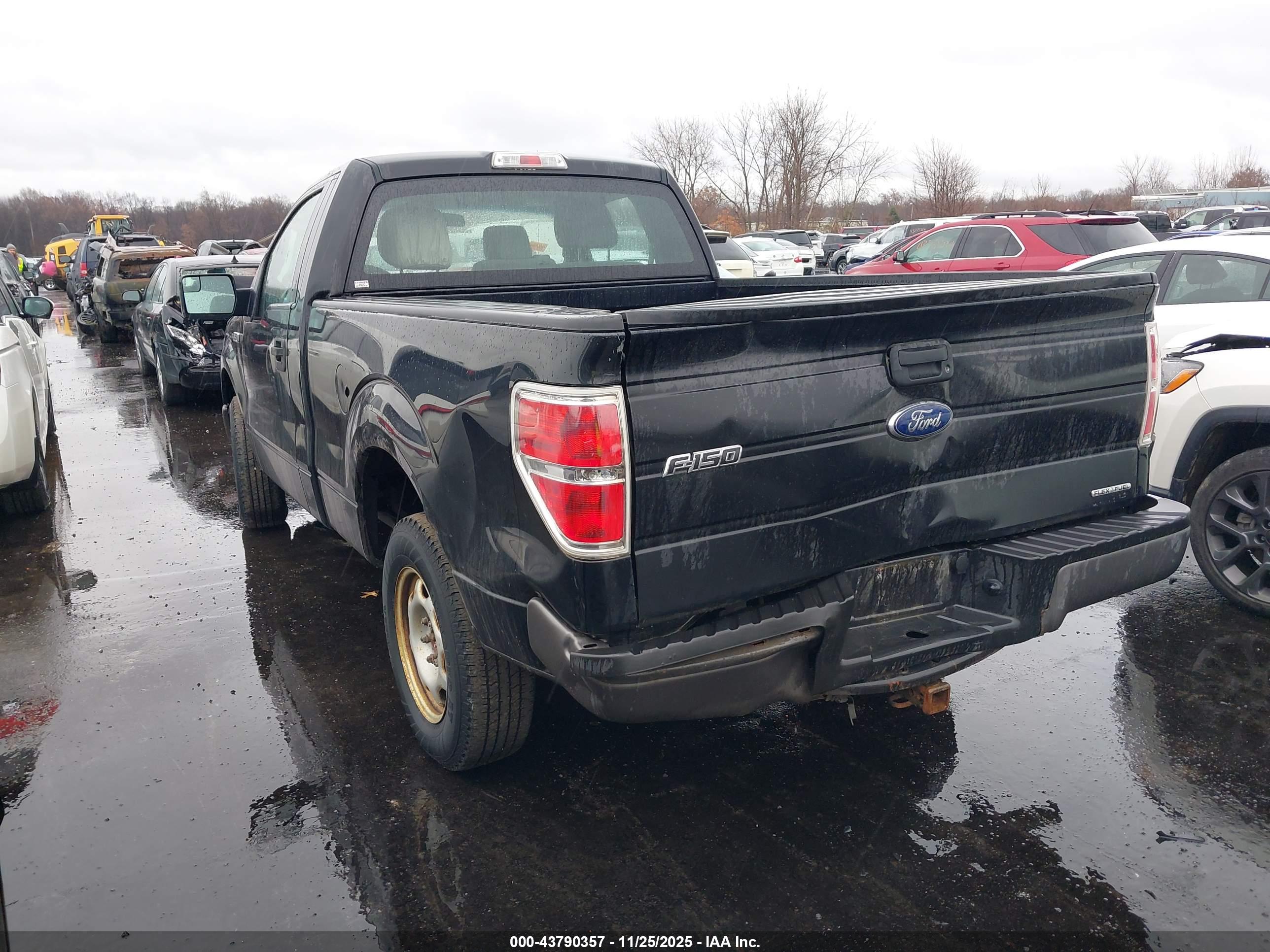 FORD F-150 image 3