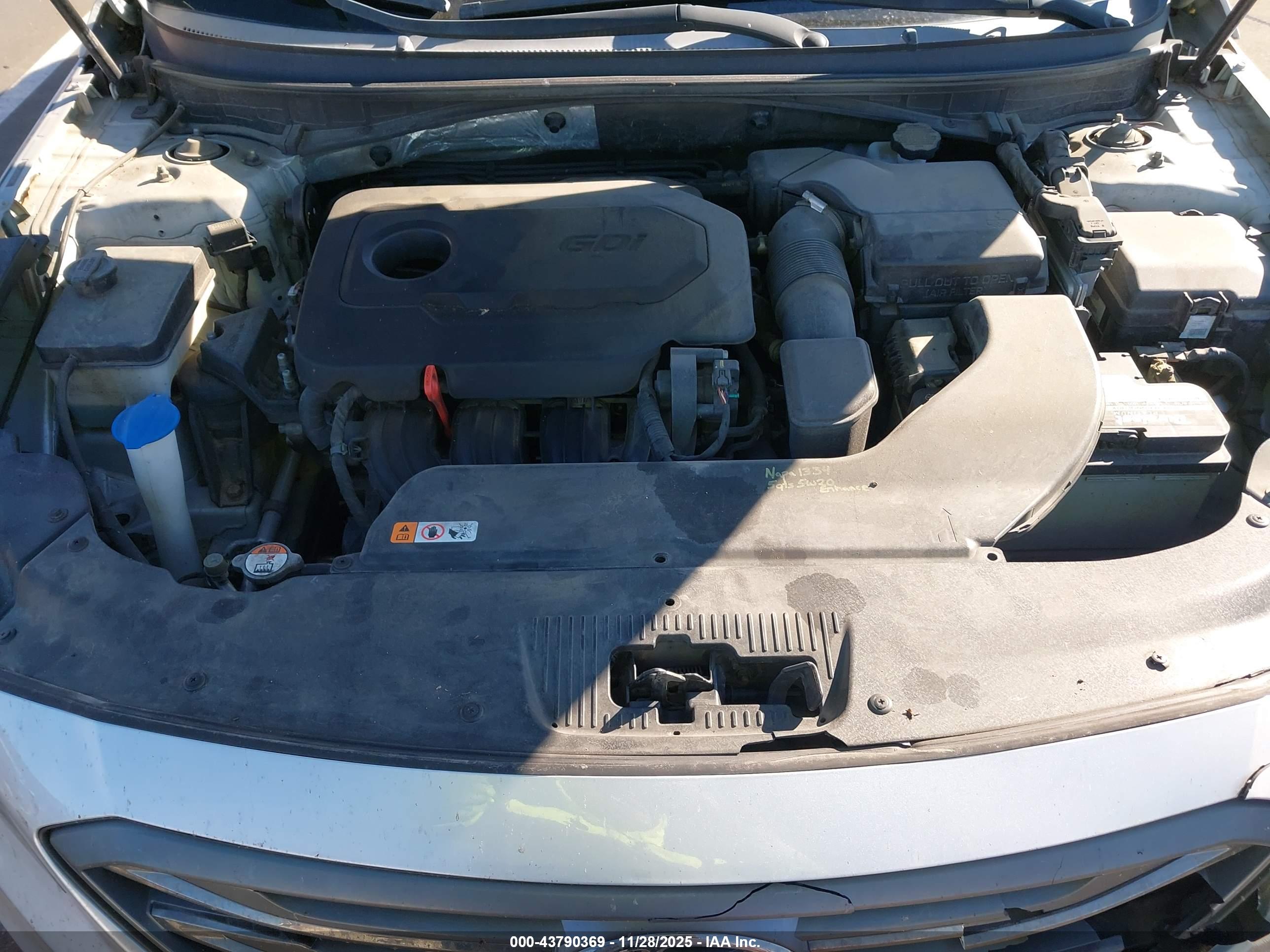 HYUNDAI SONATA image 10