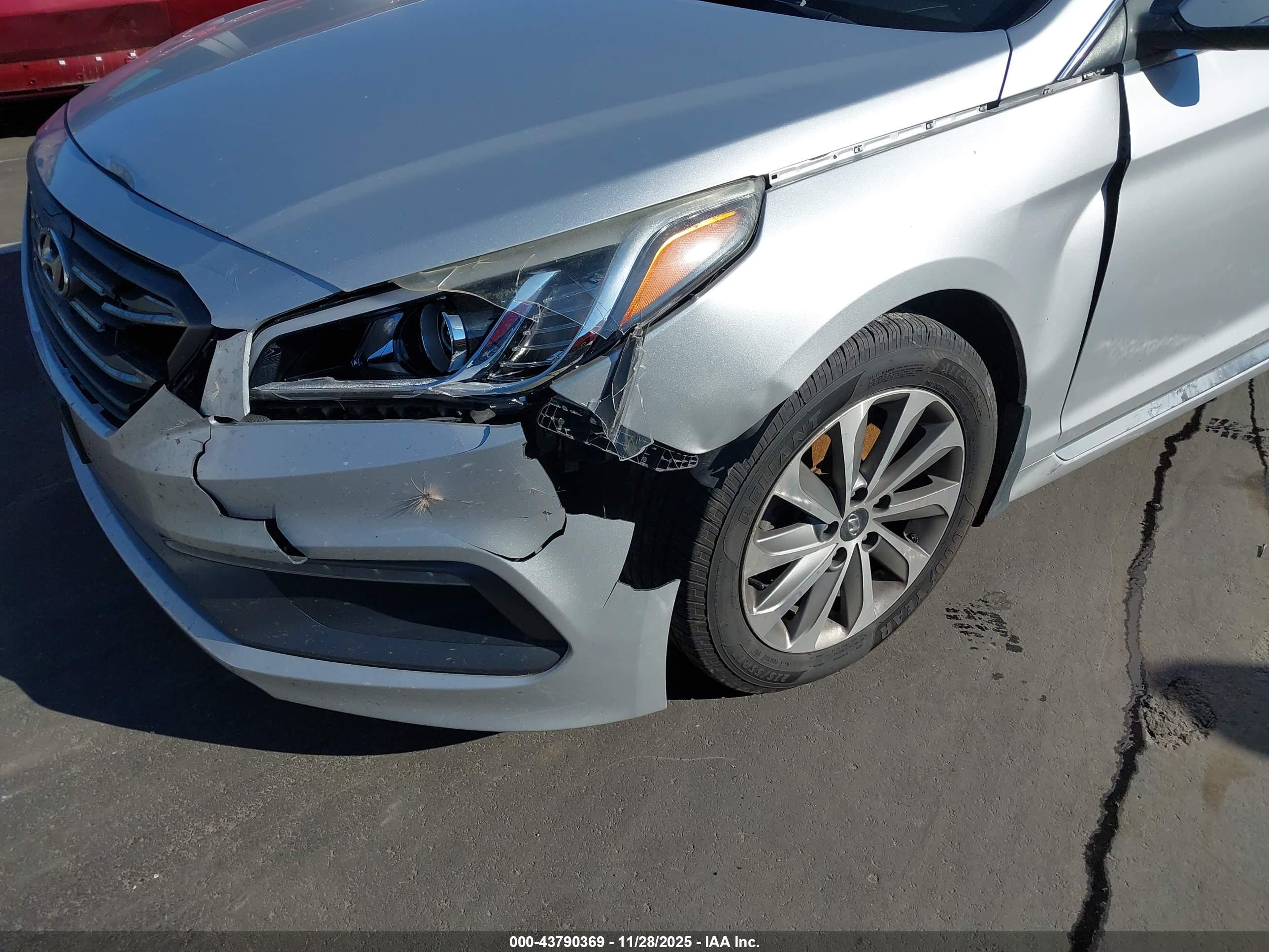 HYUNDAI SONATA image 6