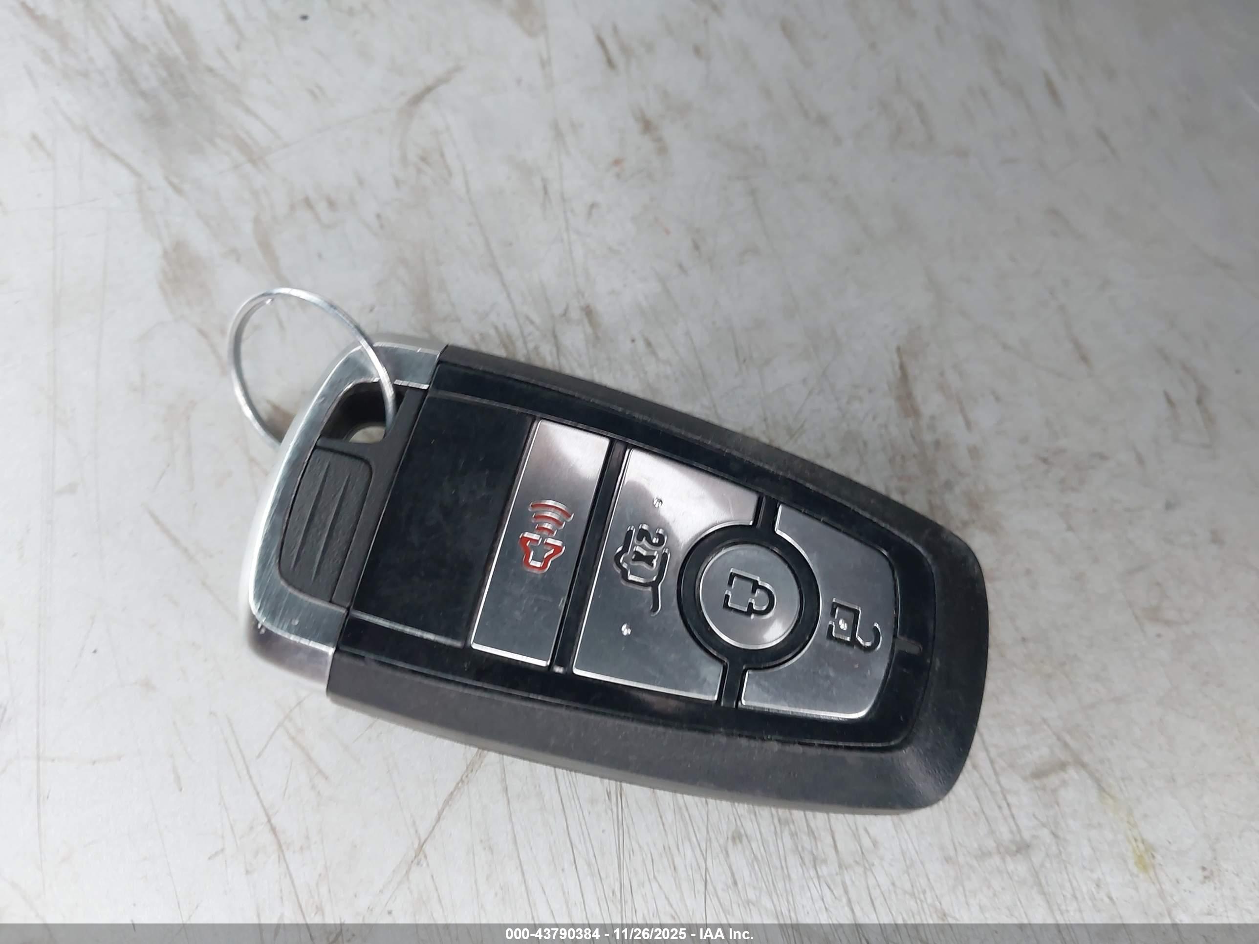 FORD MUSTANG image 11