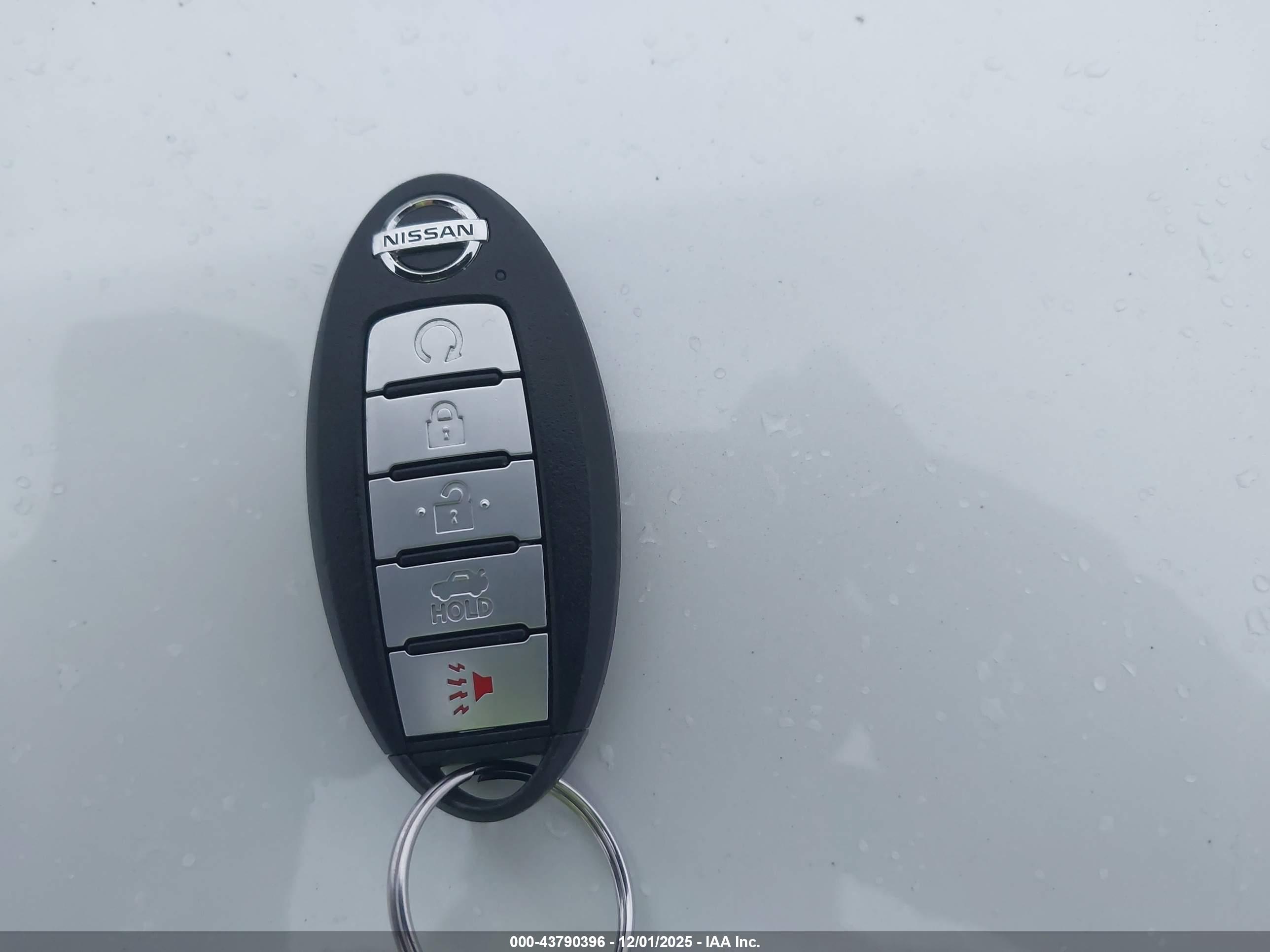NISSAN SENTRA image 11