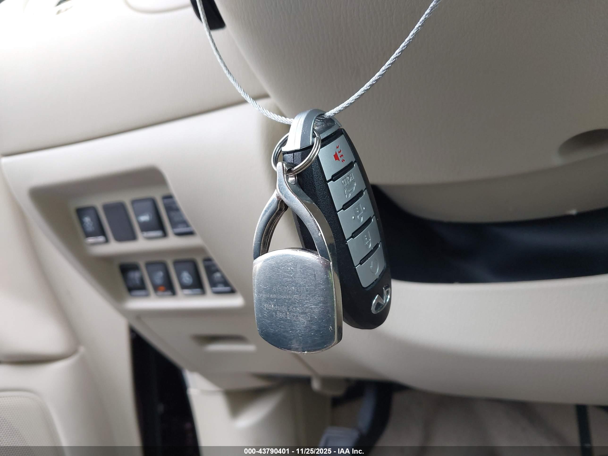 INFINITI QX60 image 11