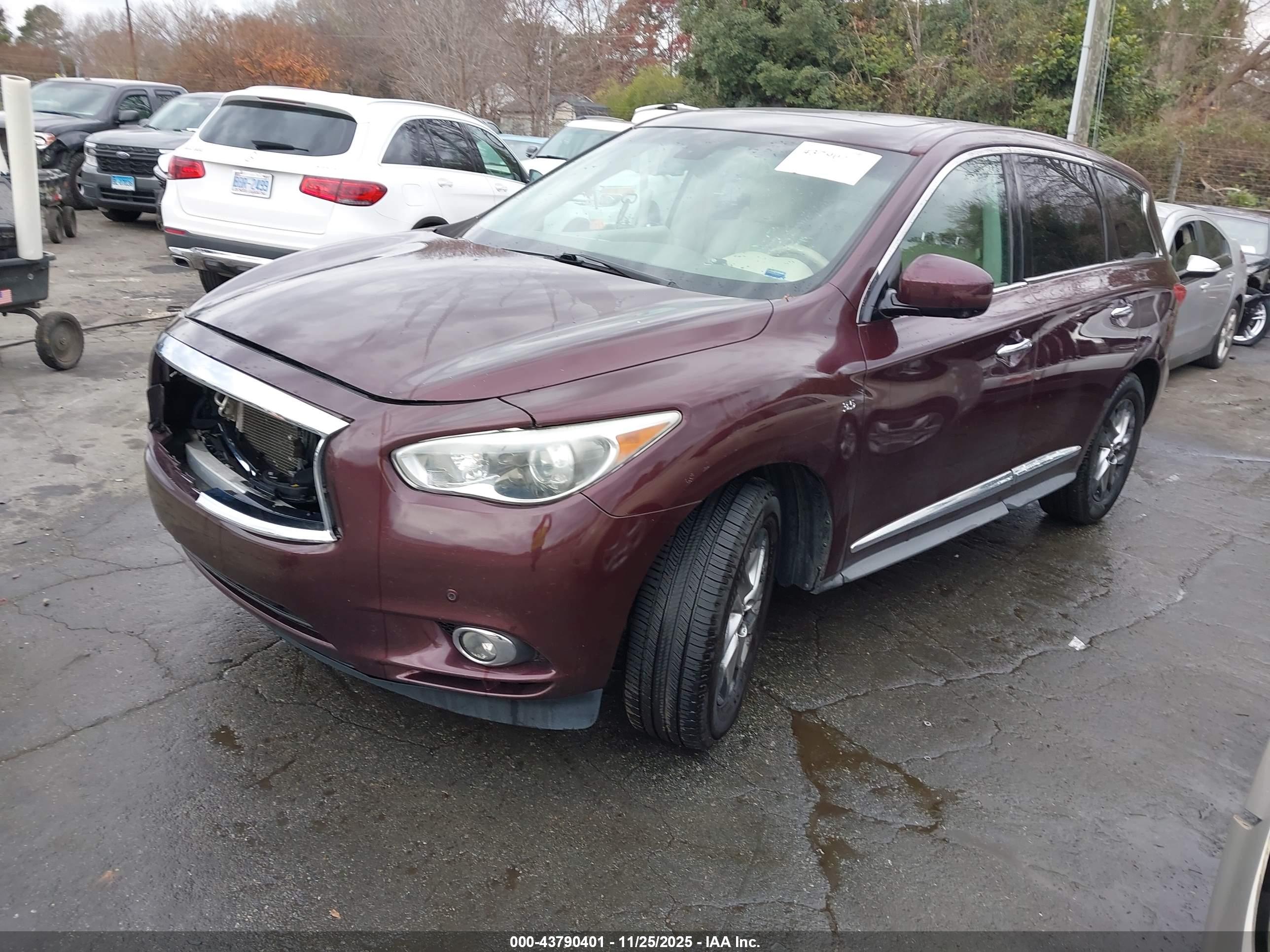 INFINITI QX60 image 2