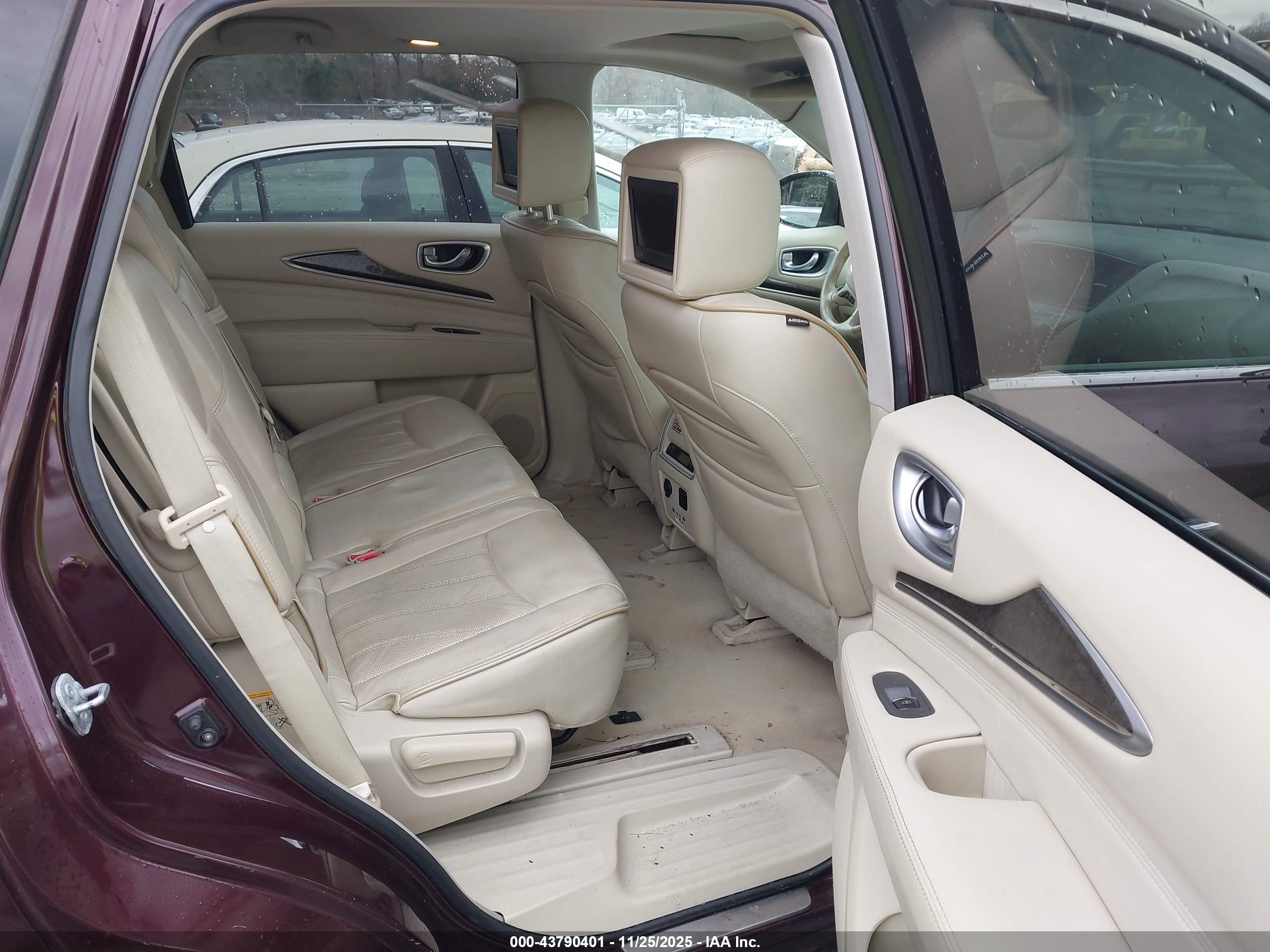 INFINITI QX60 image 8