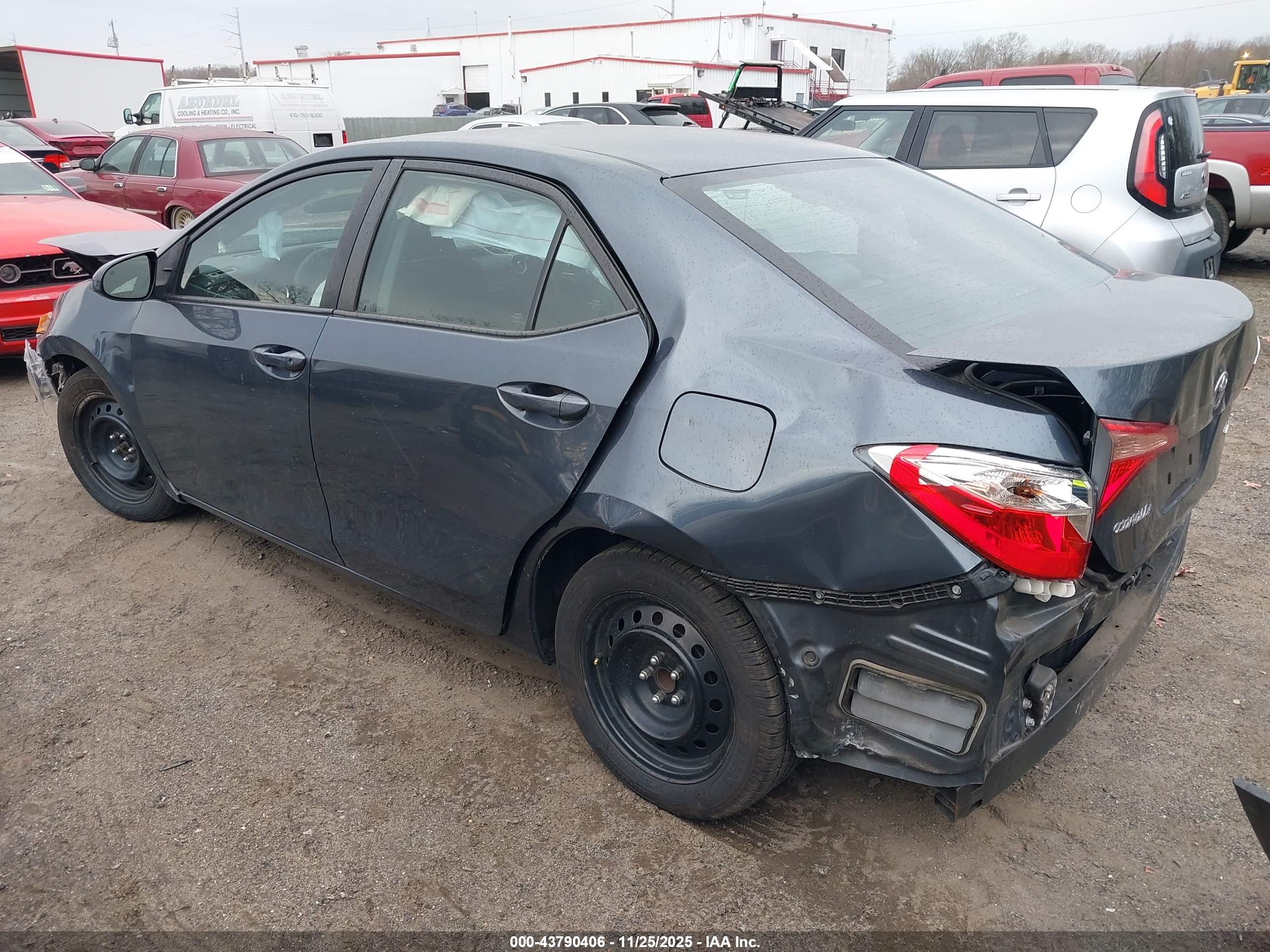 TOYOTA COROLLA image 3