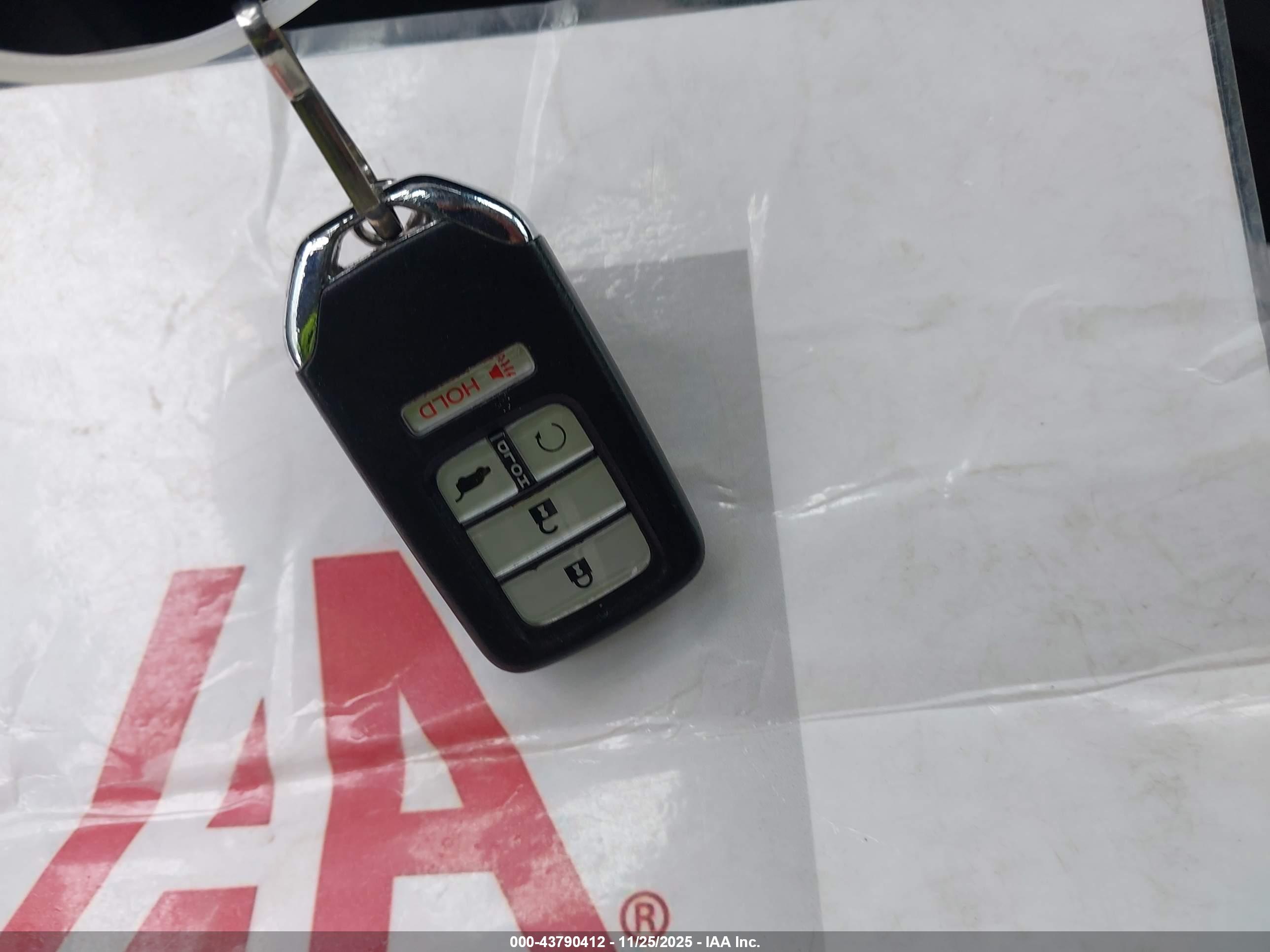 HONDA CR-V image 11