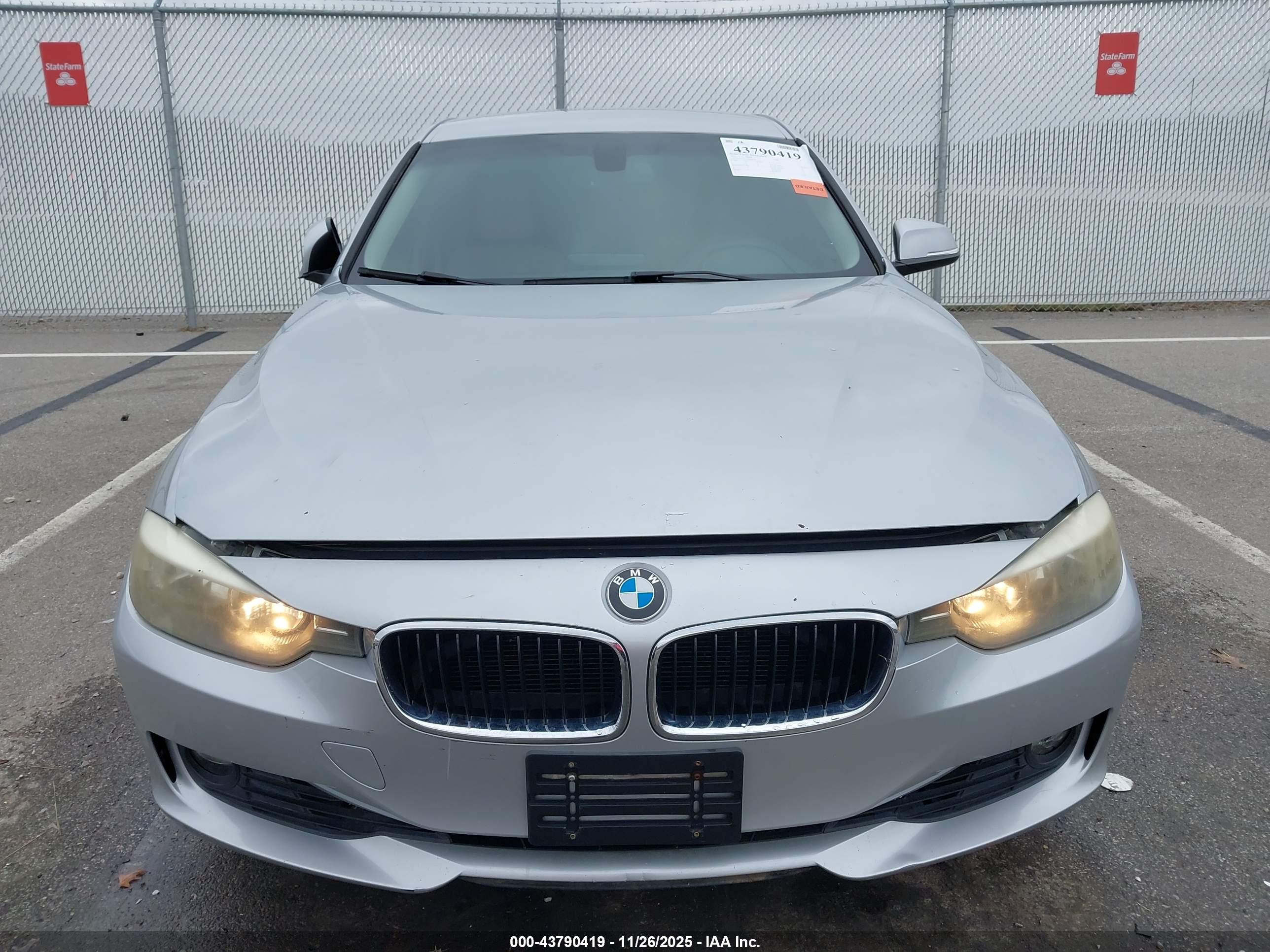 BMW 328I image 6