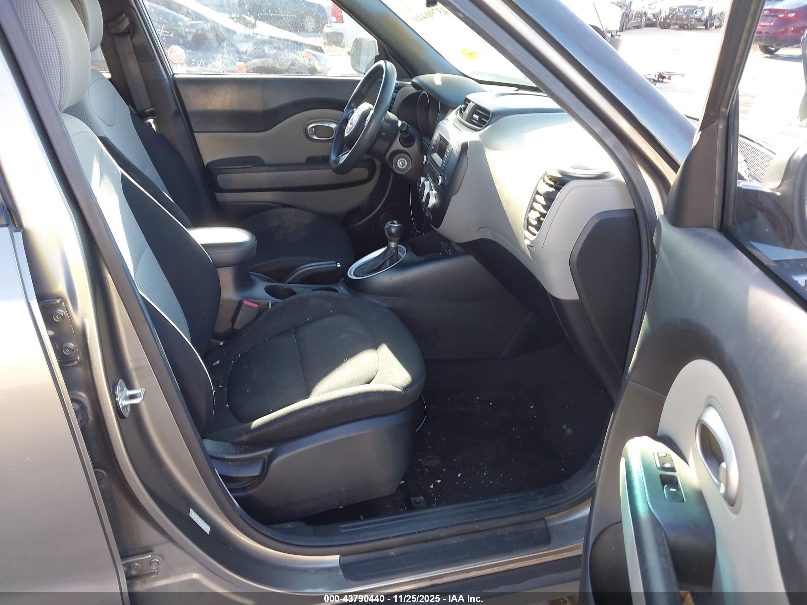 KIA SOUL image 5