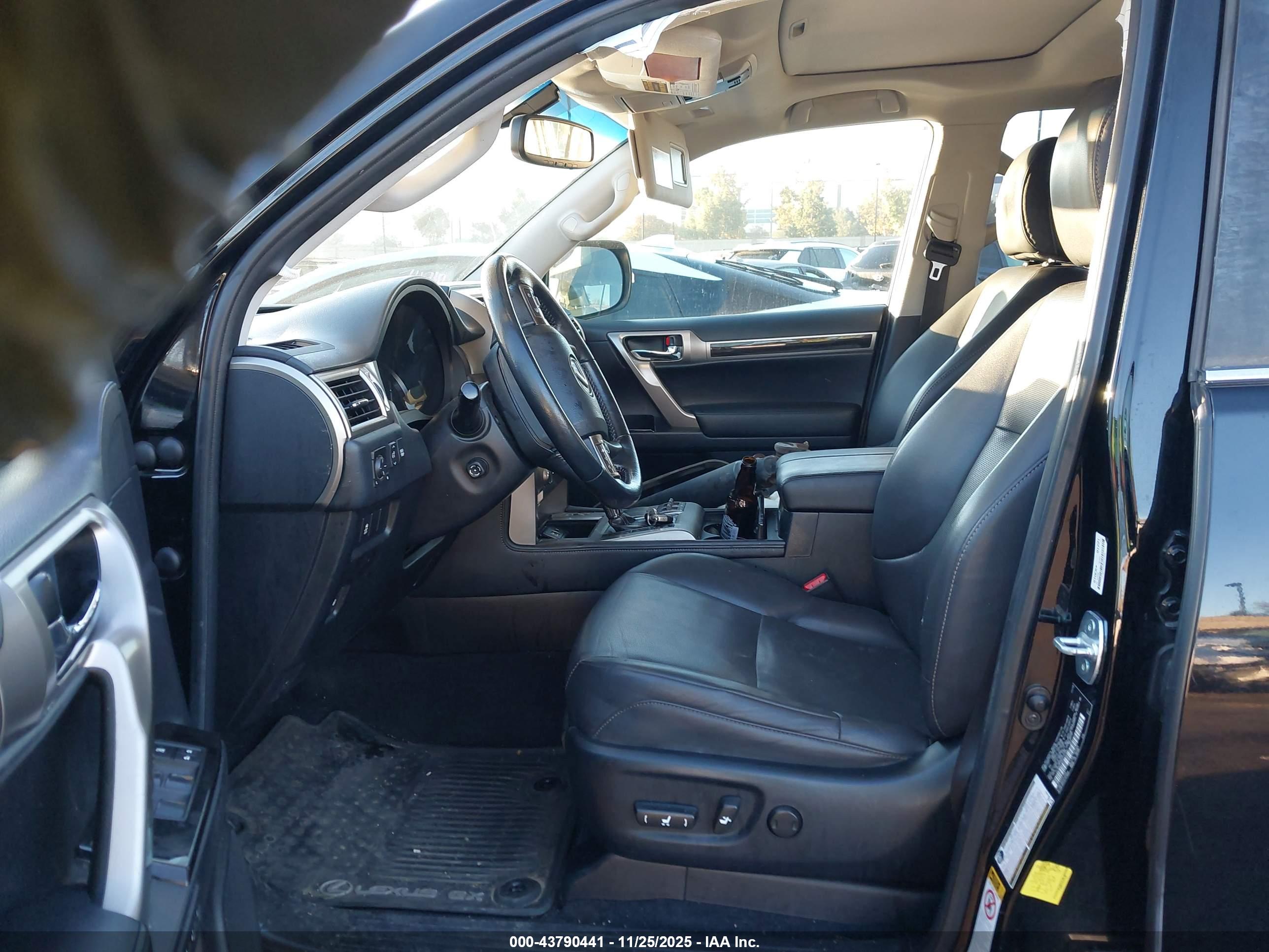 LEXUS GX image 5