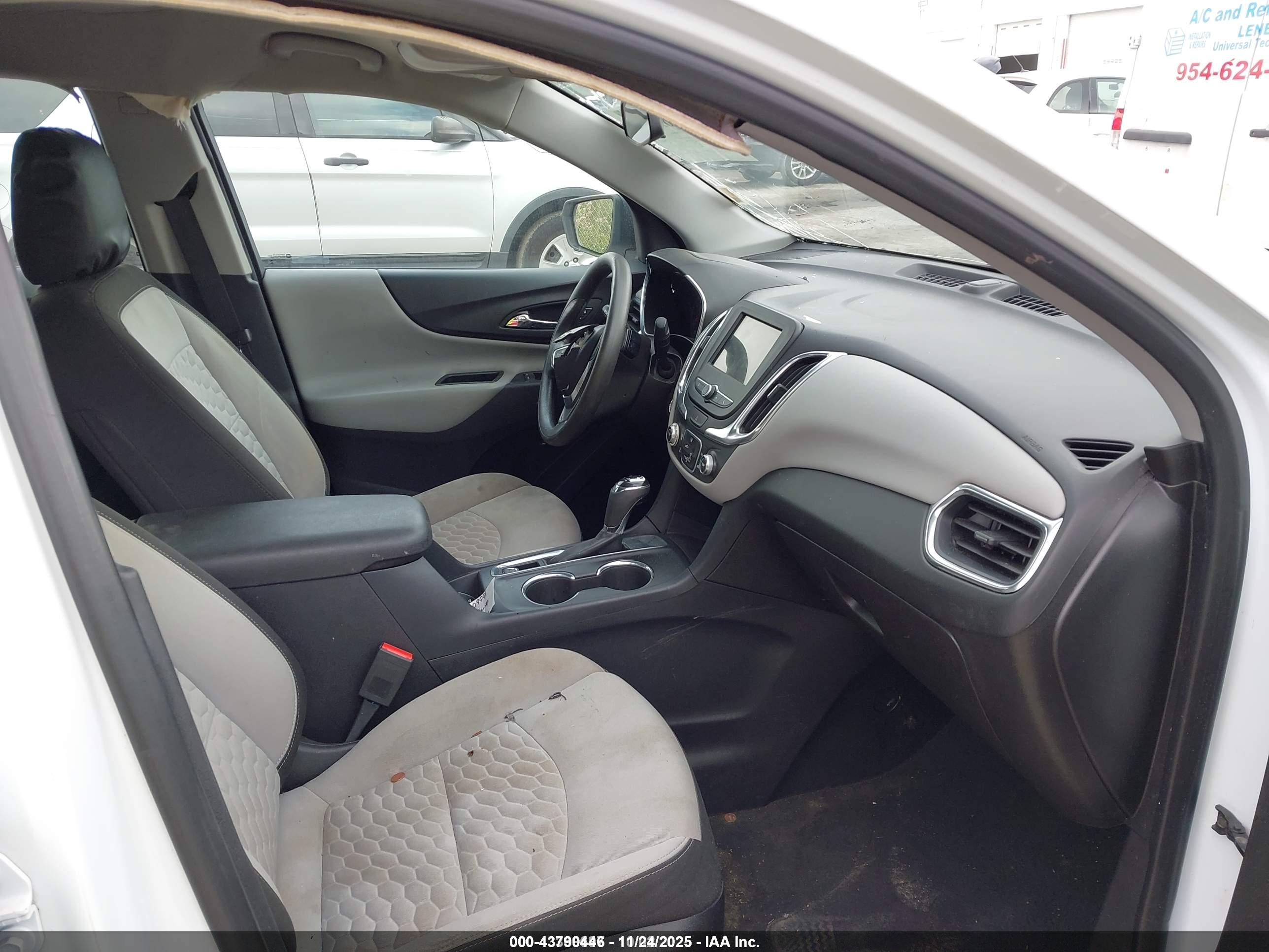 CHEVROLET EQUINOX image 5