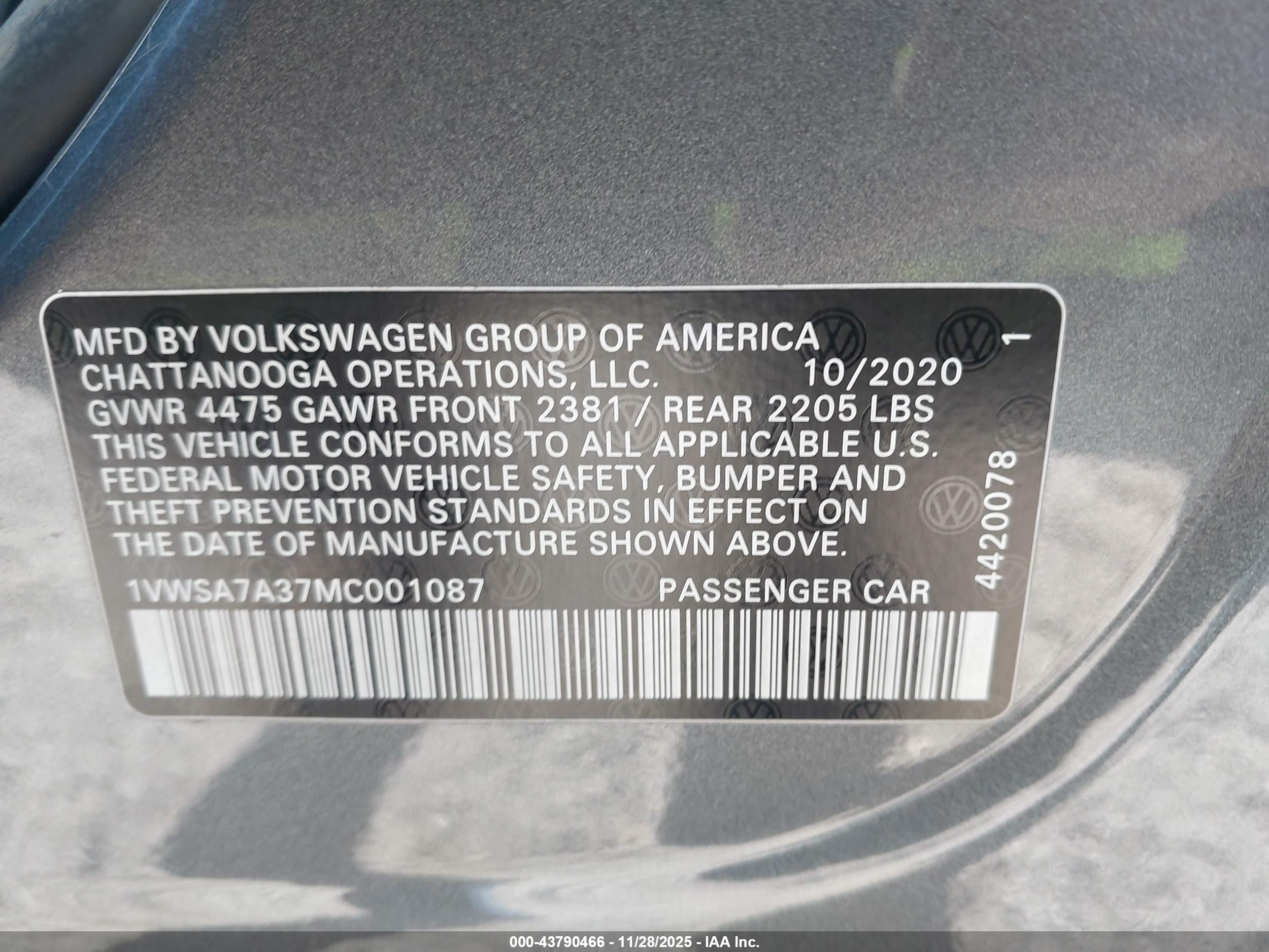 VOLKSWAGEN PASSAT image 9