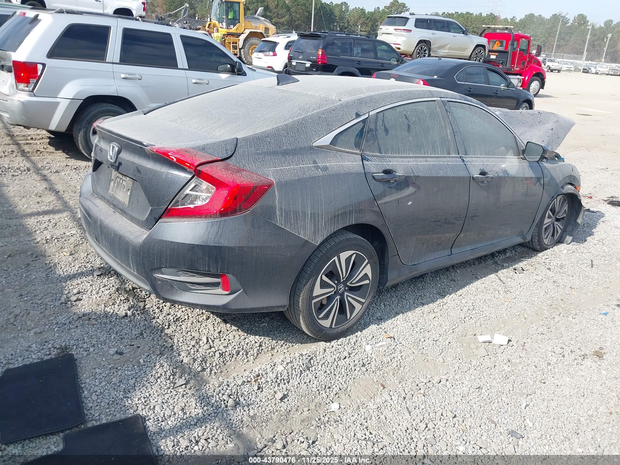 HONDA CIVIC image 4