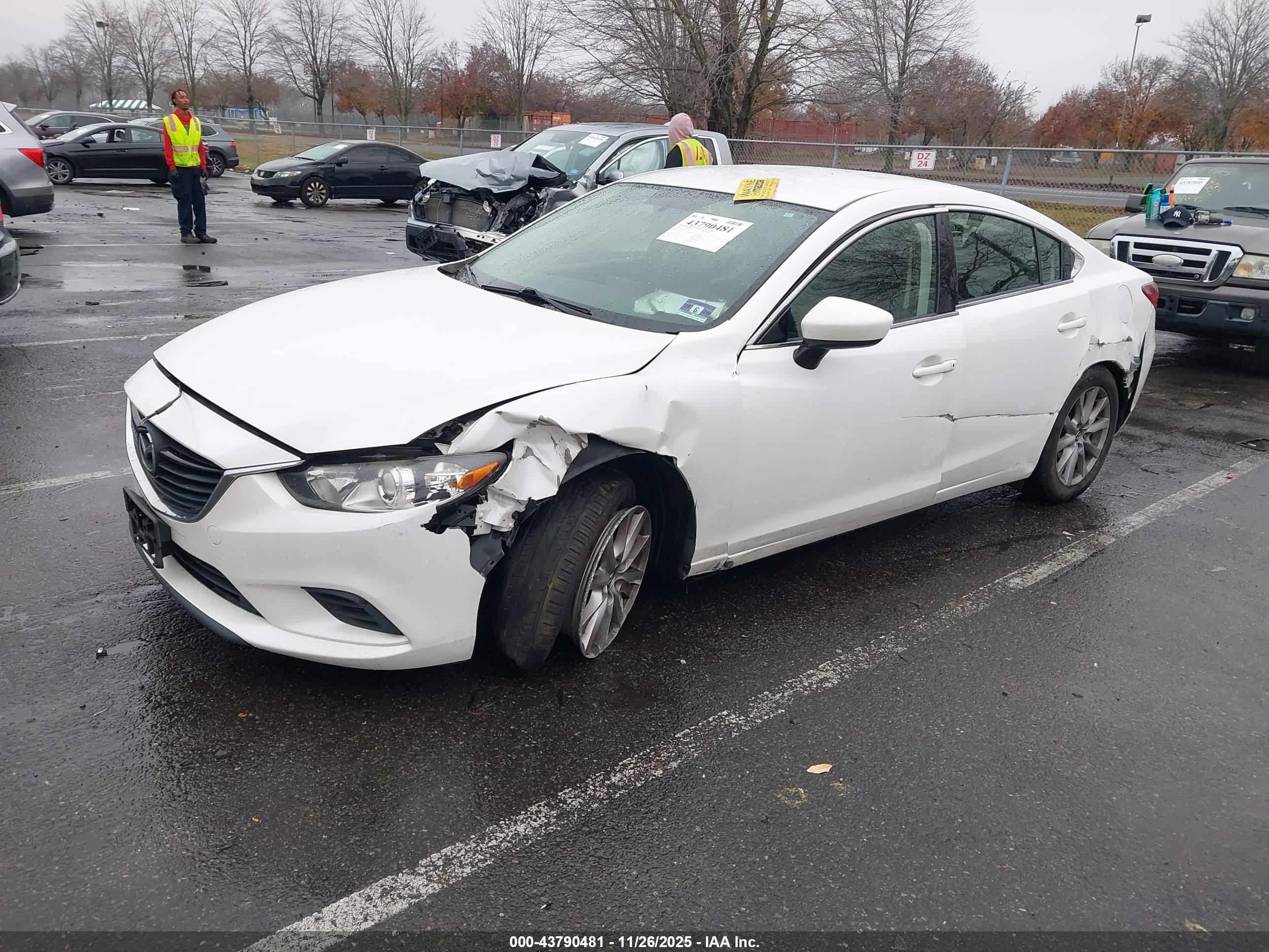 MAZDA MAZDA6 image 2