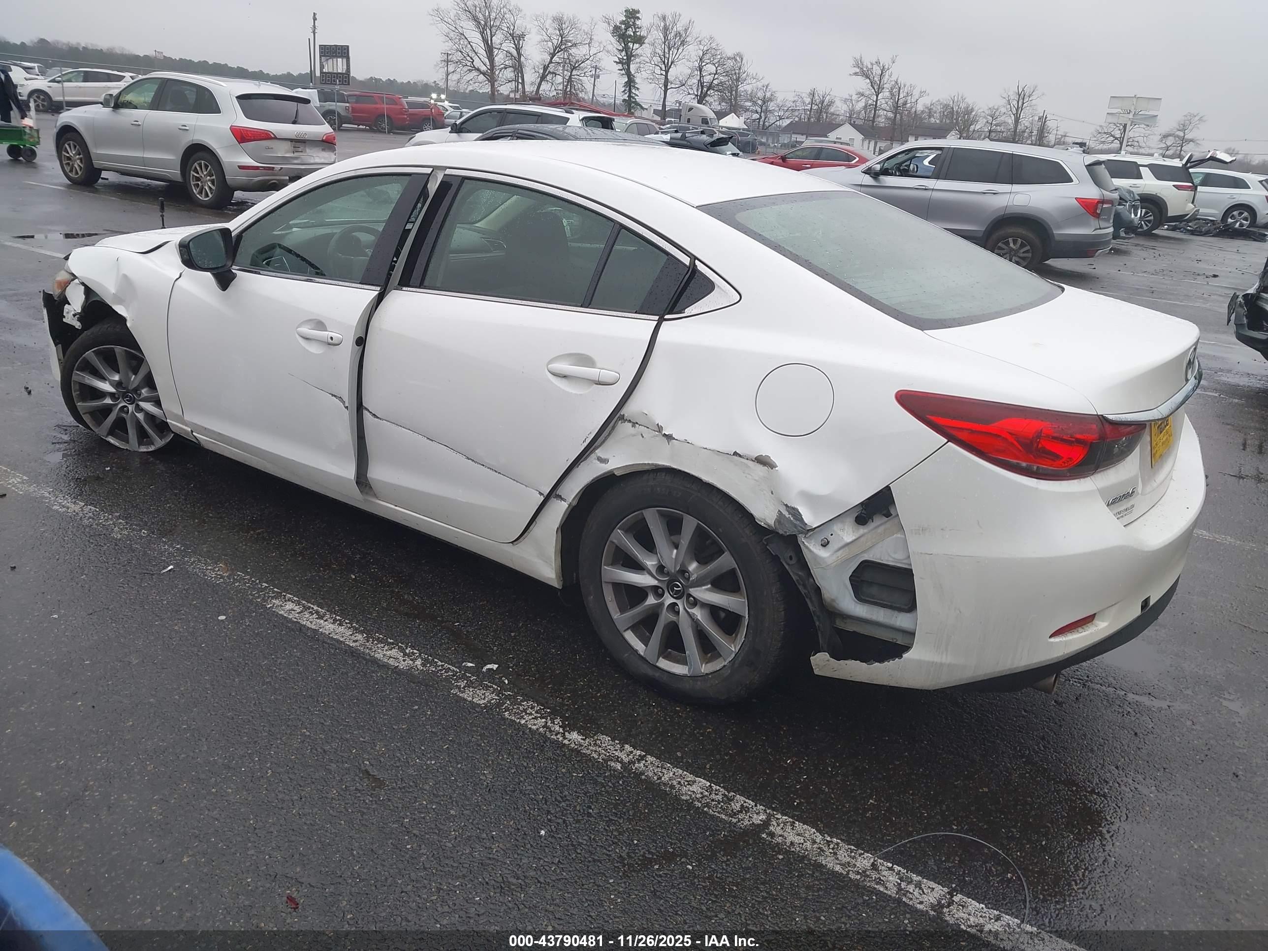 MAZDA MAZDA6 image 3