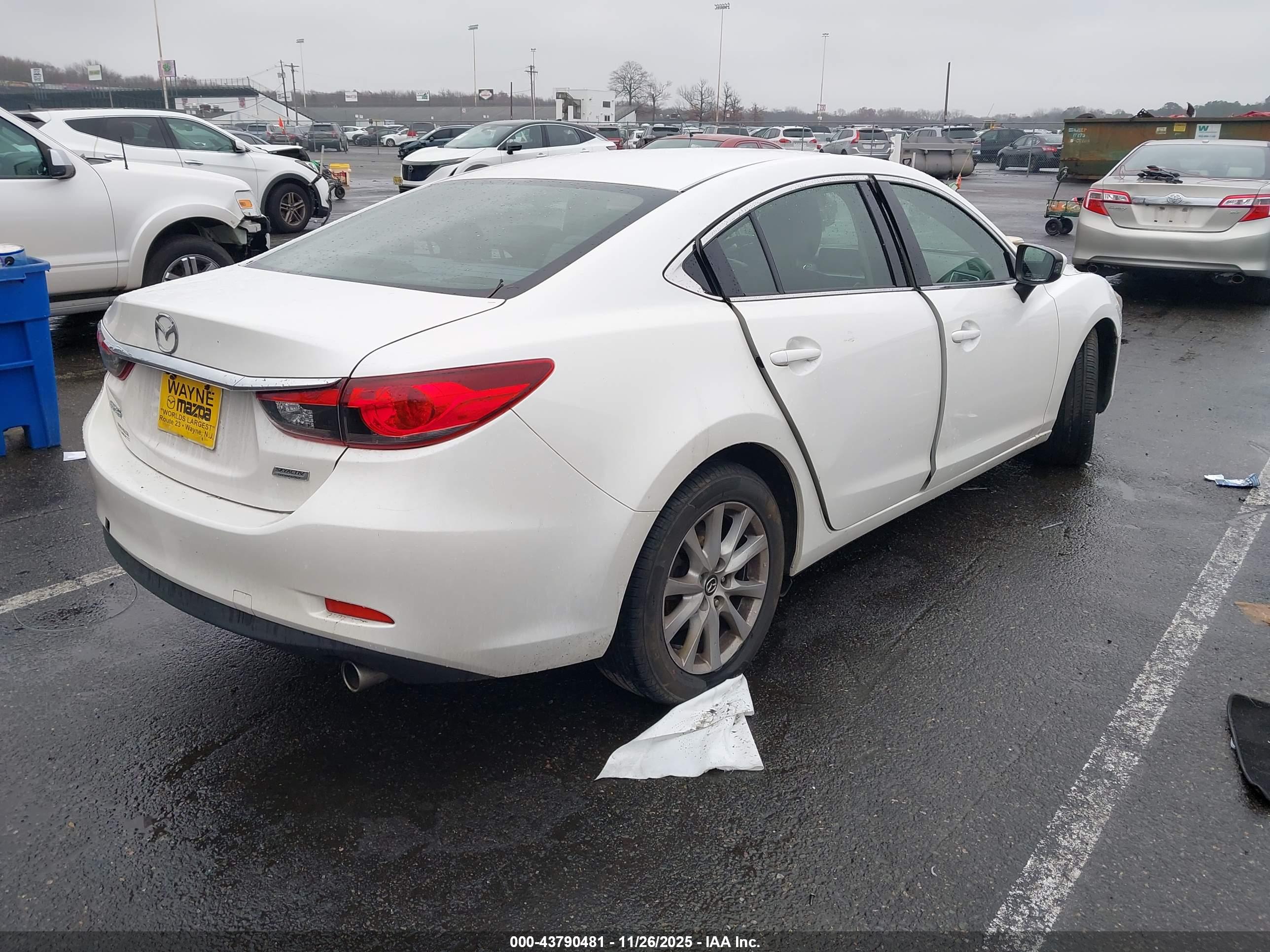 MAZDA MAZDA6 image 4